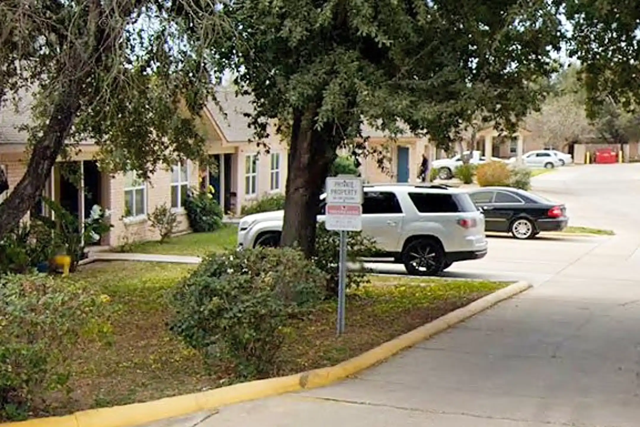 600 N Fairgrounds Rd Apartments Rio Grande City, TX 78582