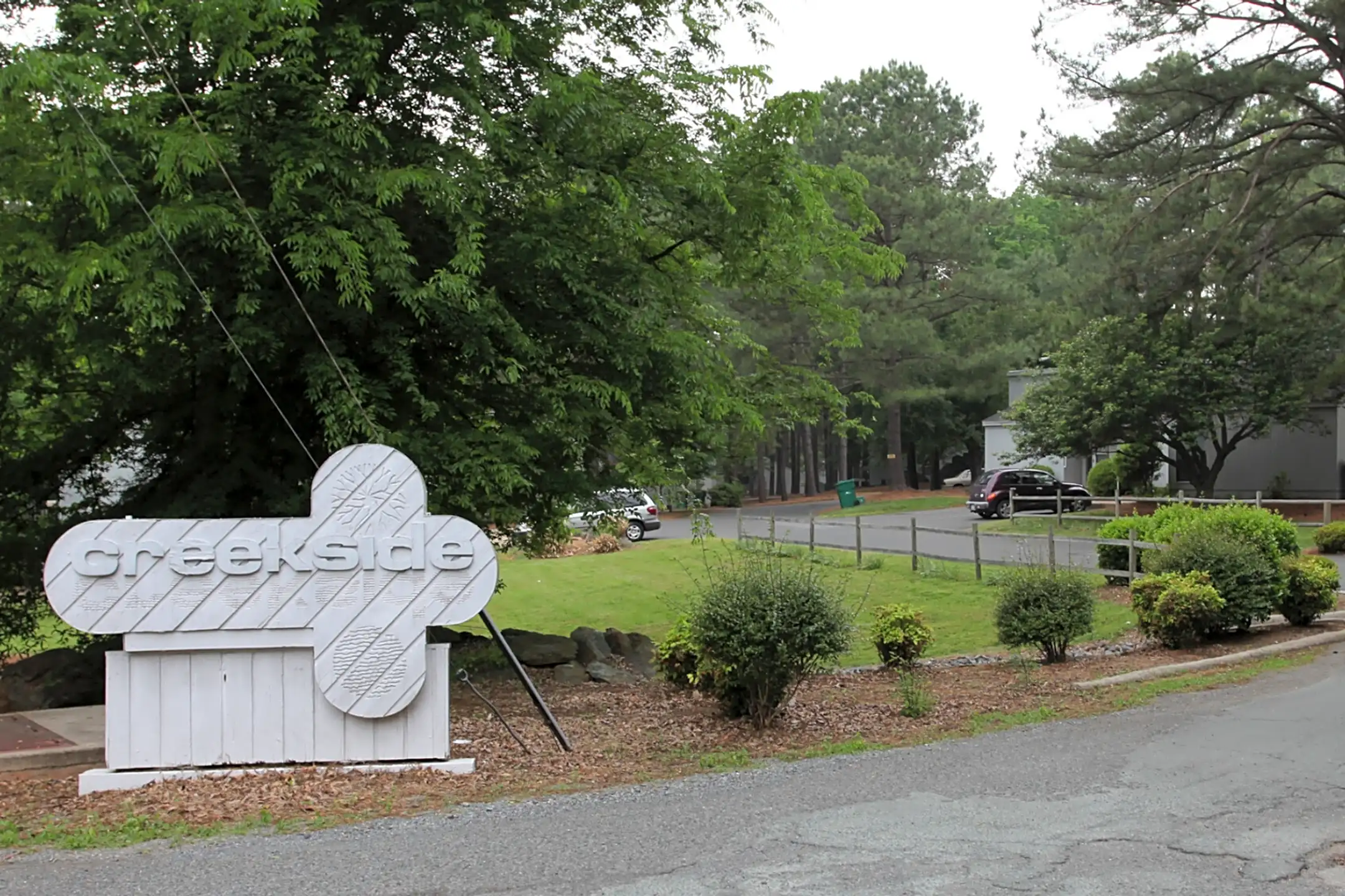 Creekside Apartments Apartments - Pittsboro, NC 27312