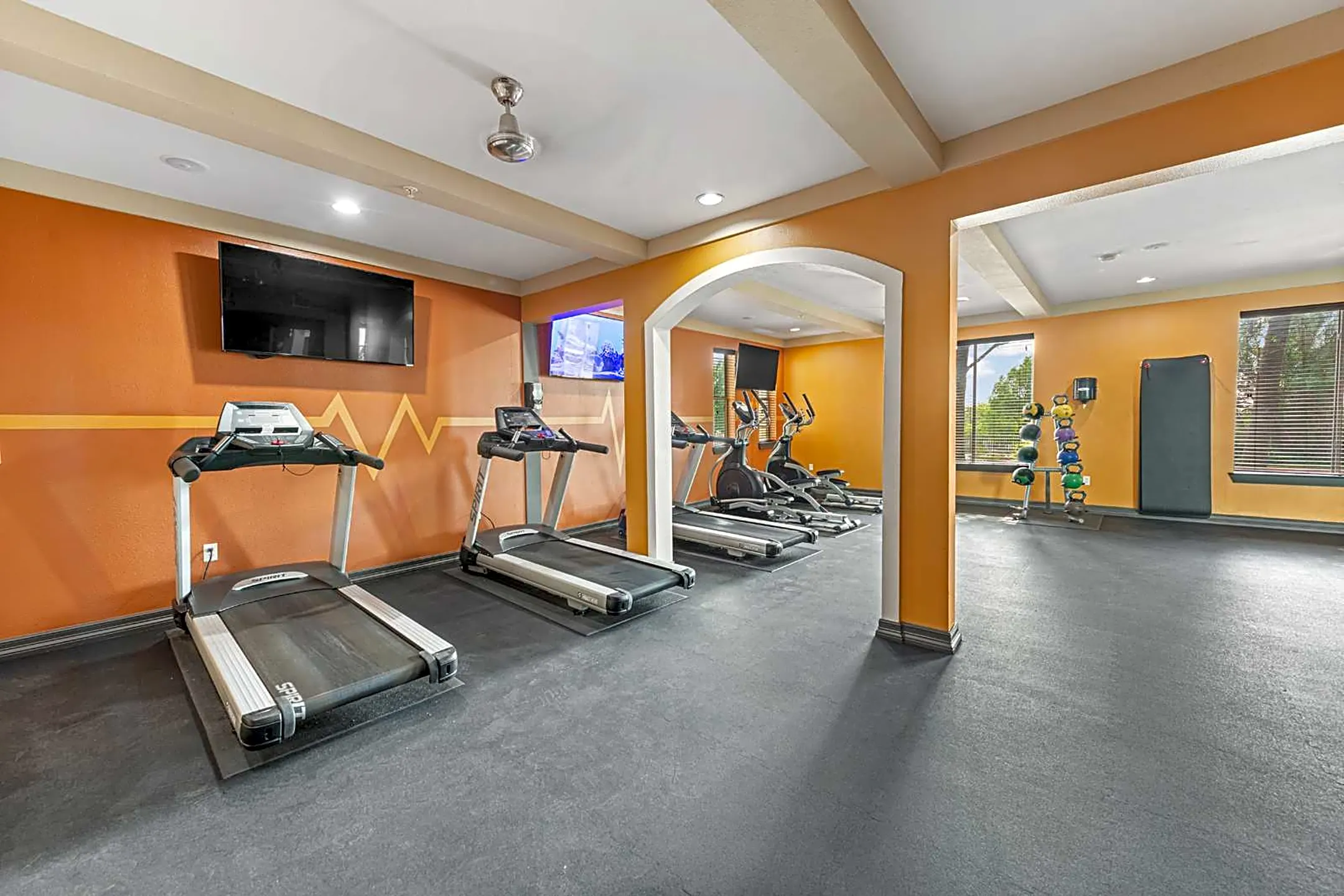 Fitness Weight Room - Allura Las Colinas - Irving, TX