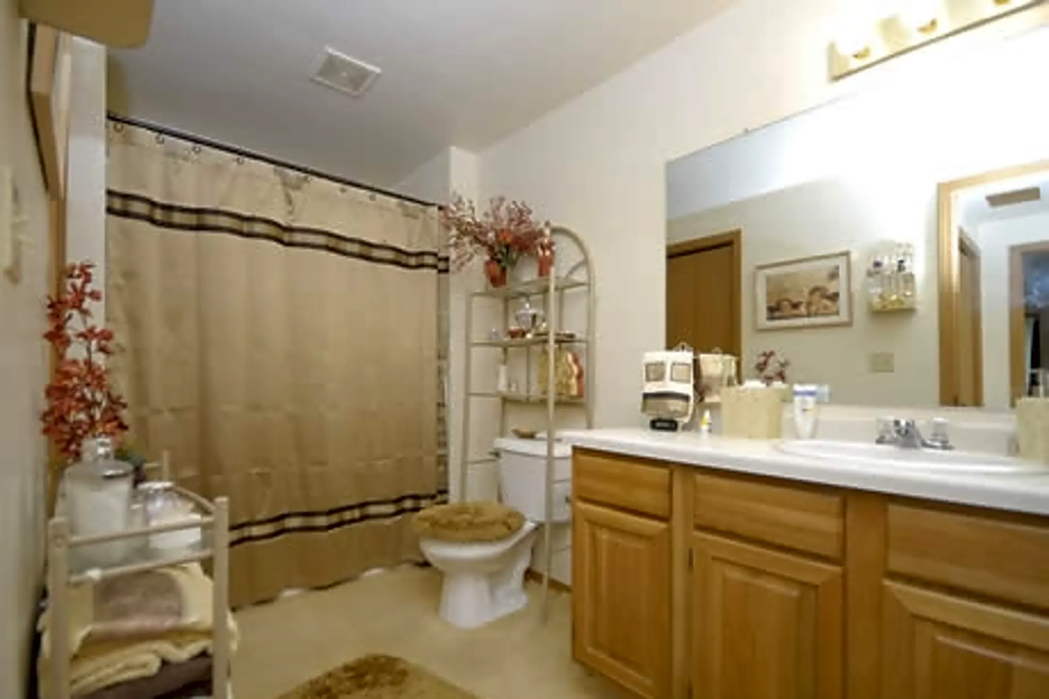 Lakeview Terrace 3404 Memorial Dr Two Rivers, WI Apartments for Rent Rent.