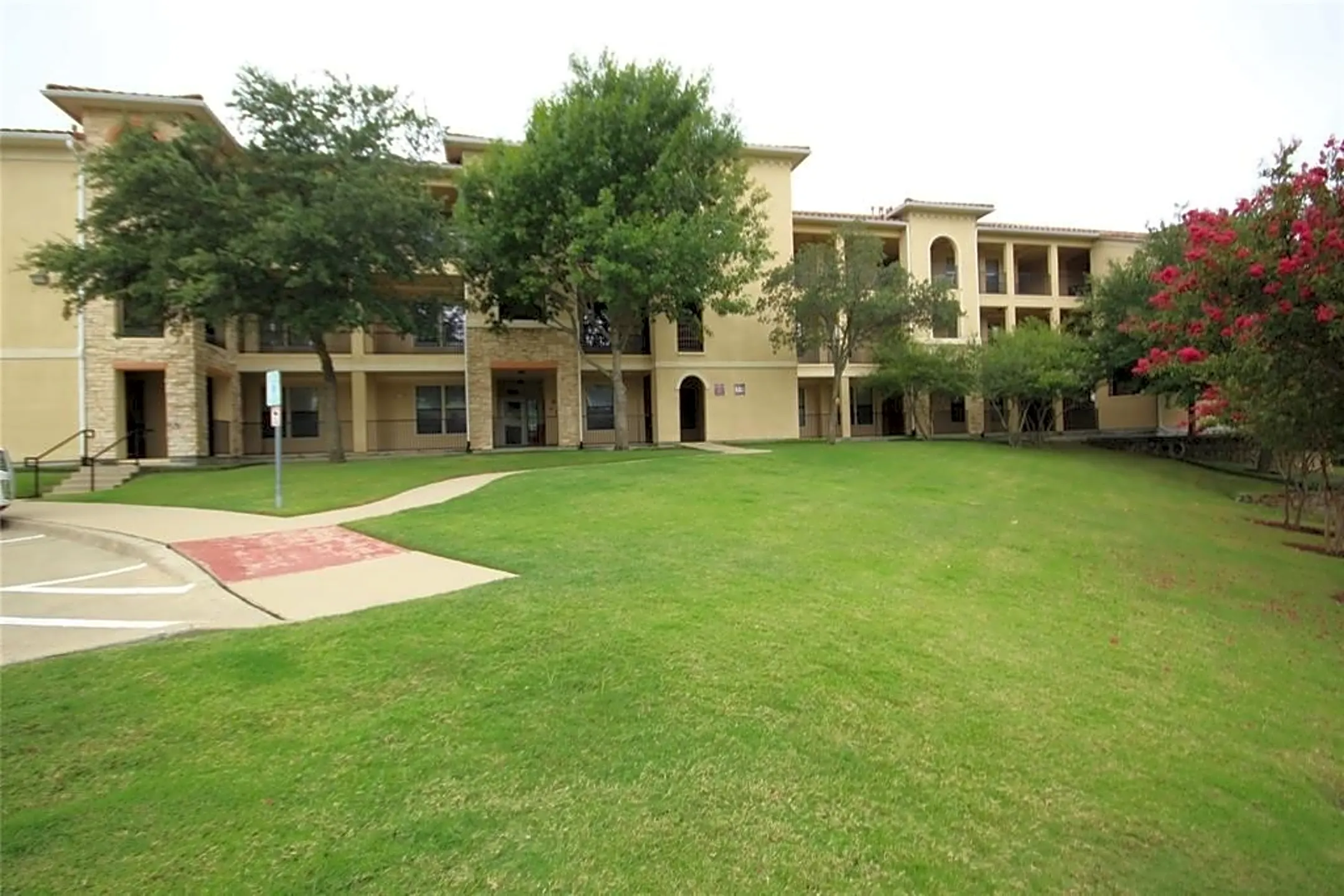 2189 Portofino Dr Rockwall, TX Condos for Rent Rent.