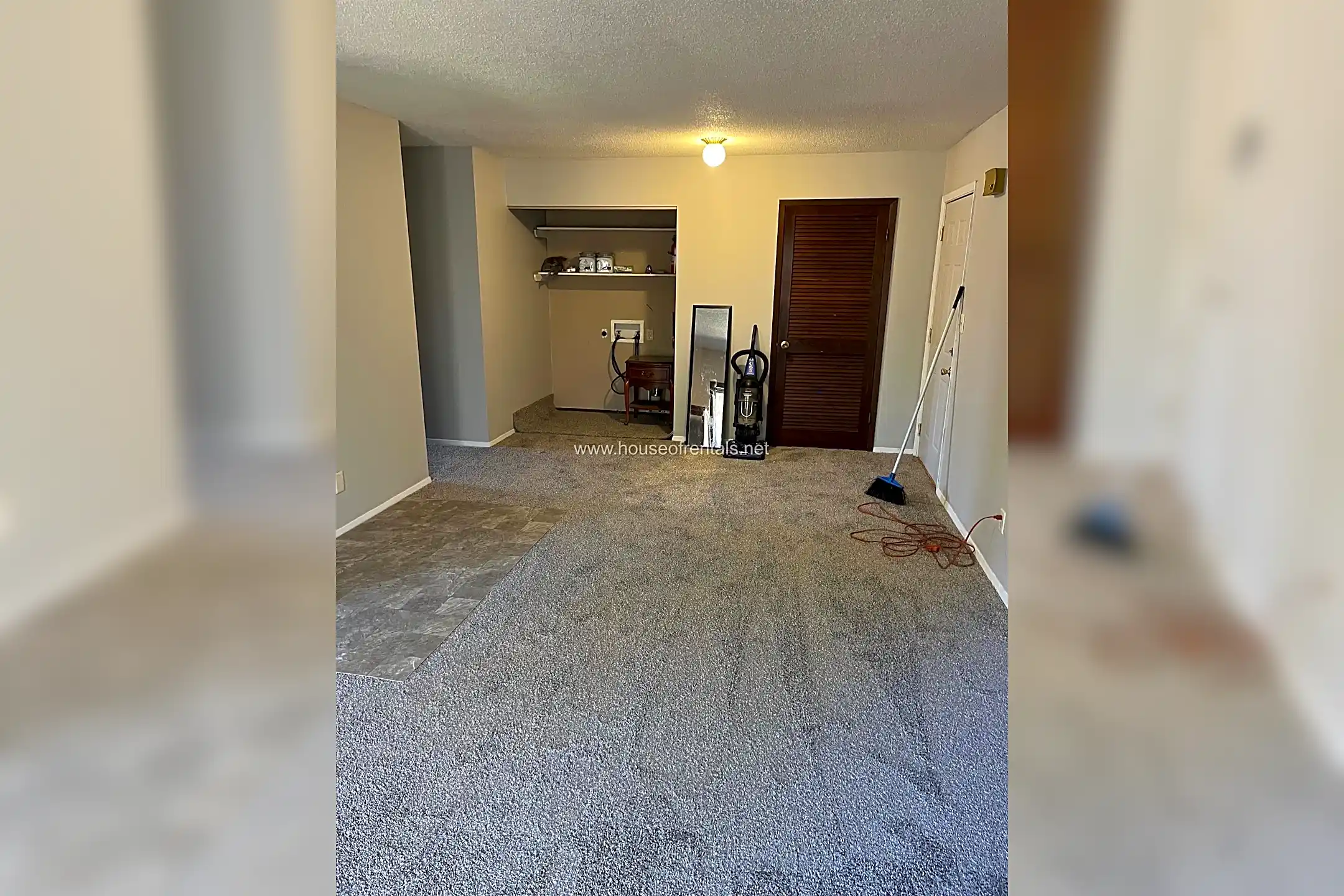 34 Razer Dr 34 Razer Dr unit 1 West Frankfort, IL Apartments for