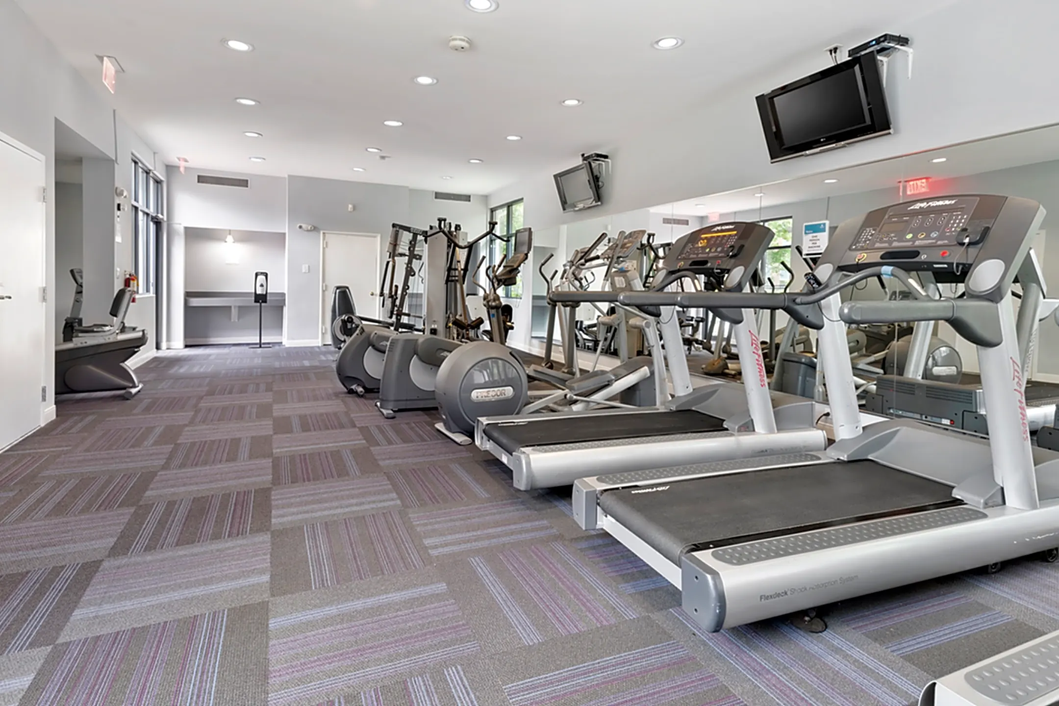 Lerner Arrowood Parc Vienna, VA 22181