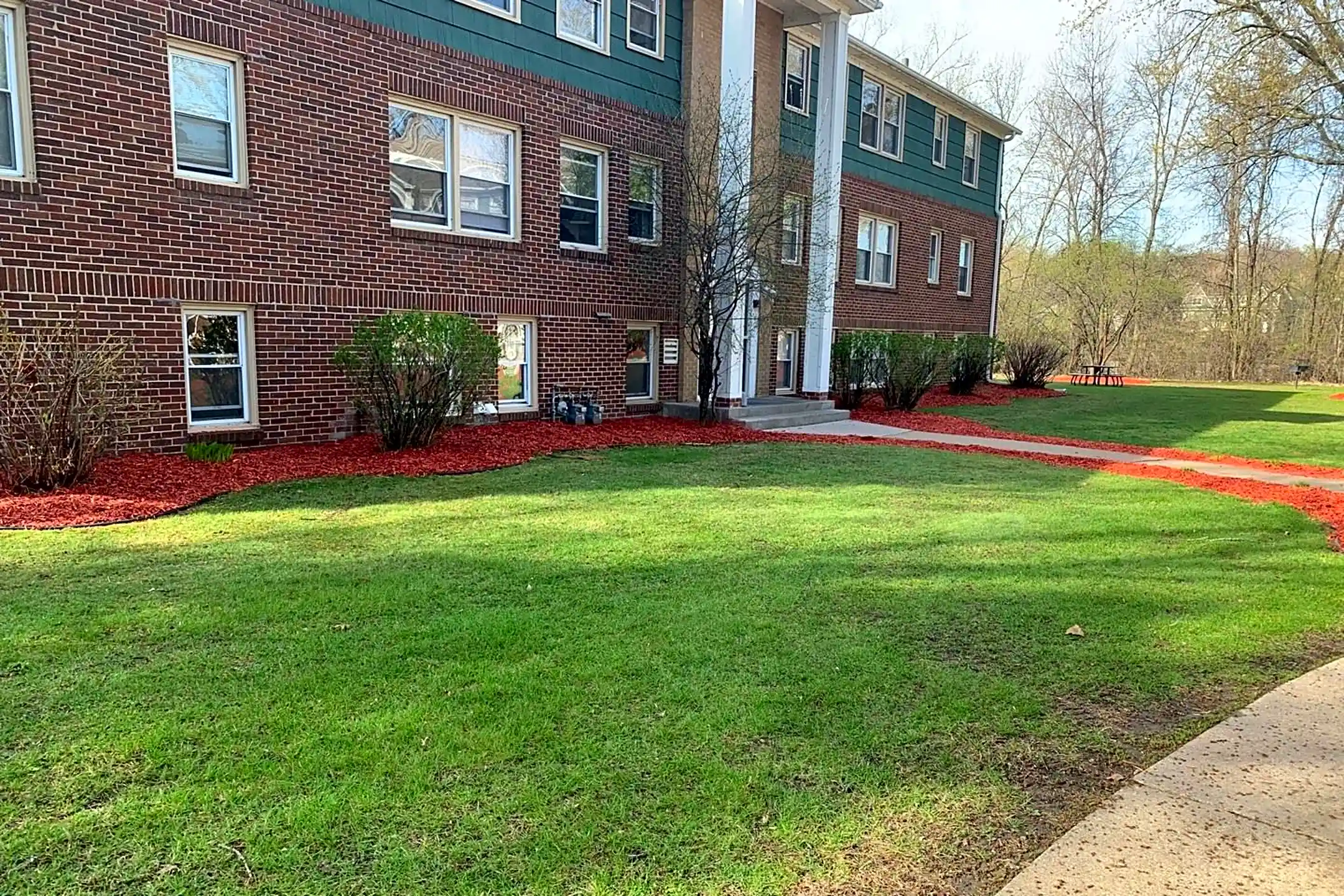 500 Linden Street Excelsior, MN Apartments for Rent Rent.