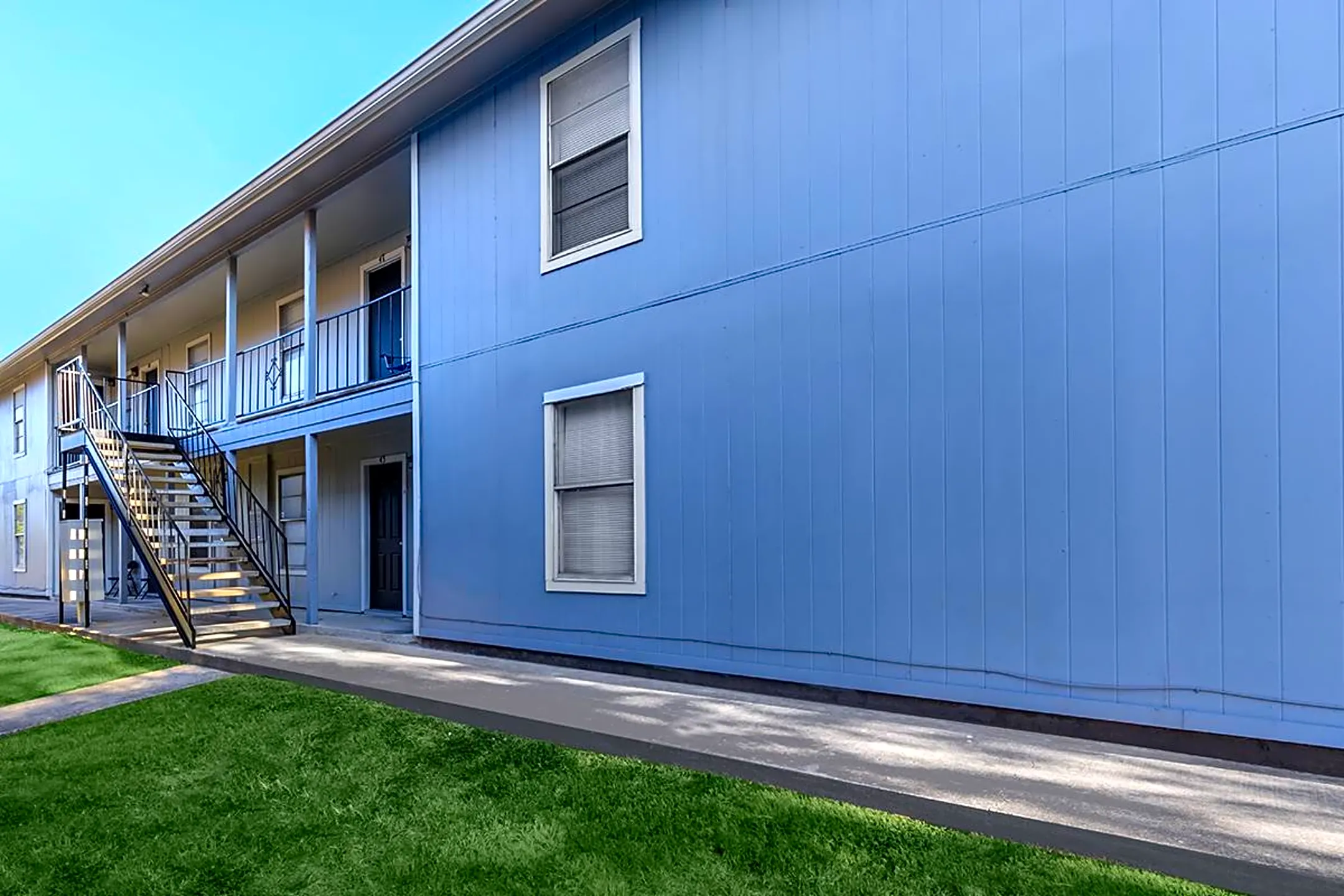 Building - Lakeview Apartments - Killeen, TX