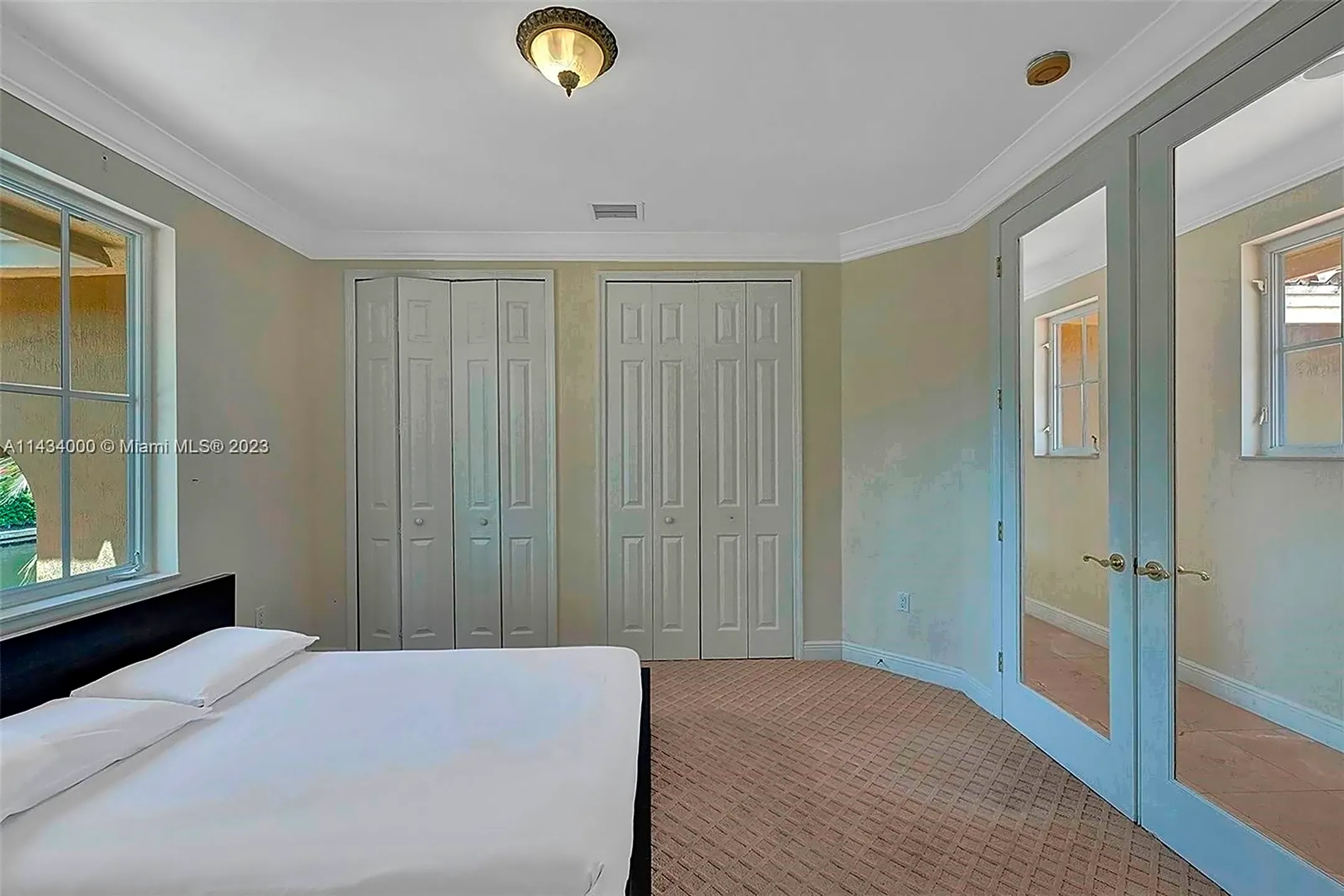 Bedroom - 3443 NE 171 St - Miami, FL