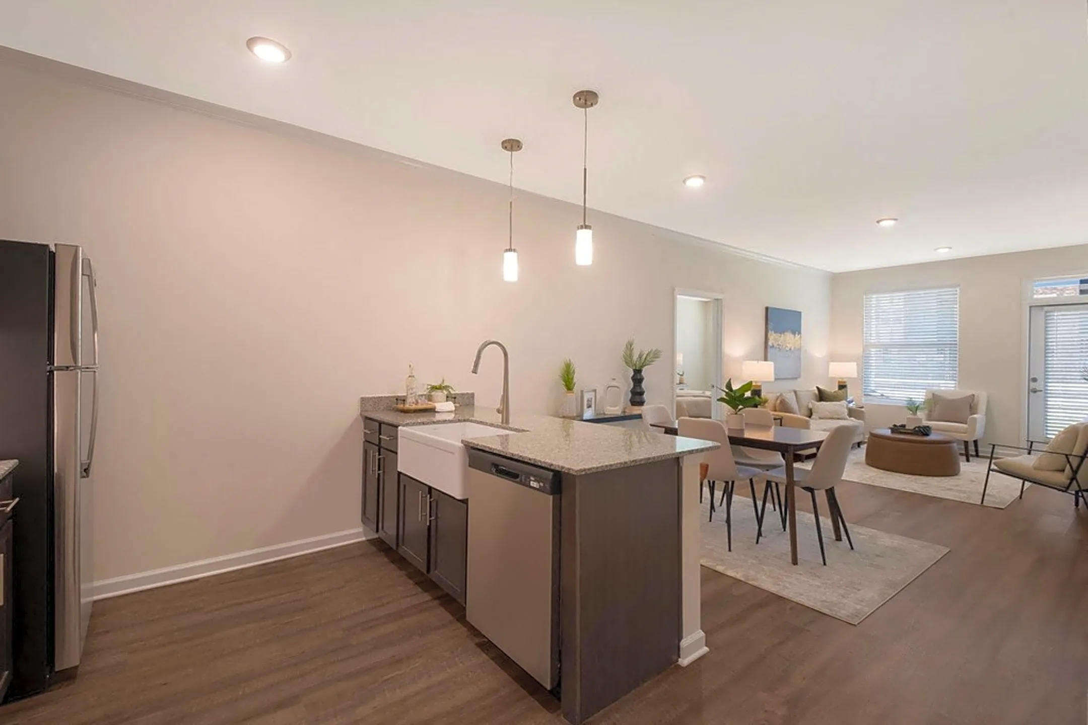 Reflection Pointe 4720 Ardmore Dr Ooltewah, TN Apartments for Rent