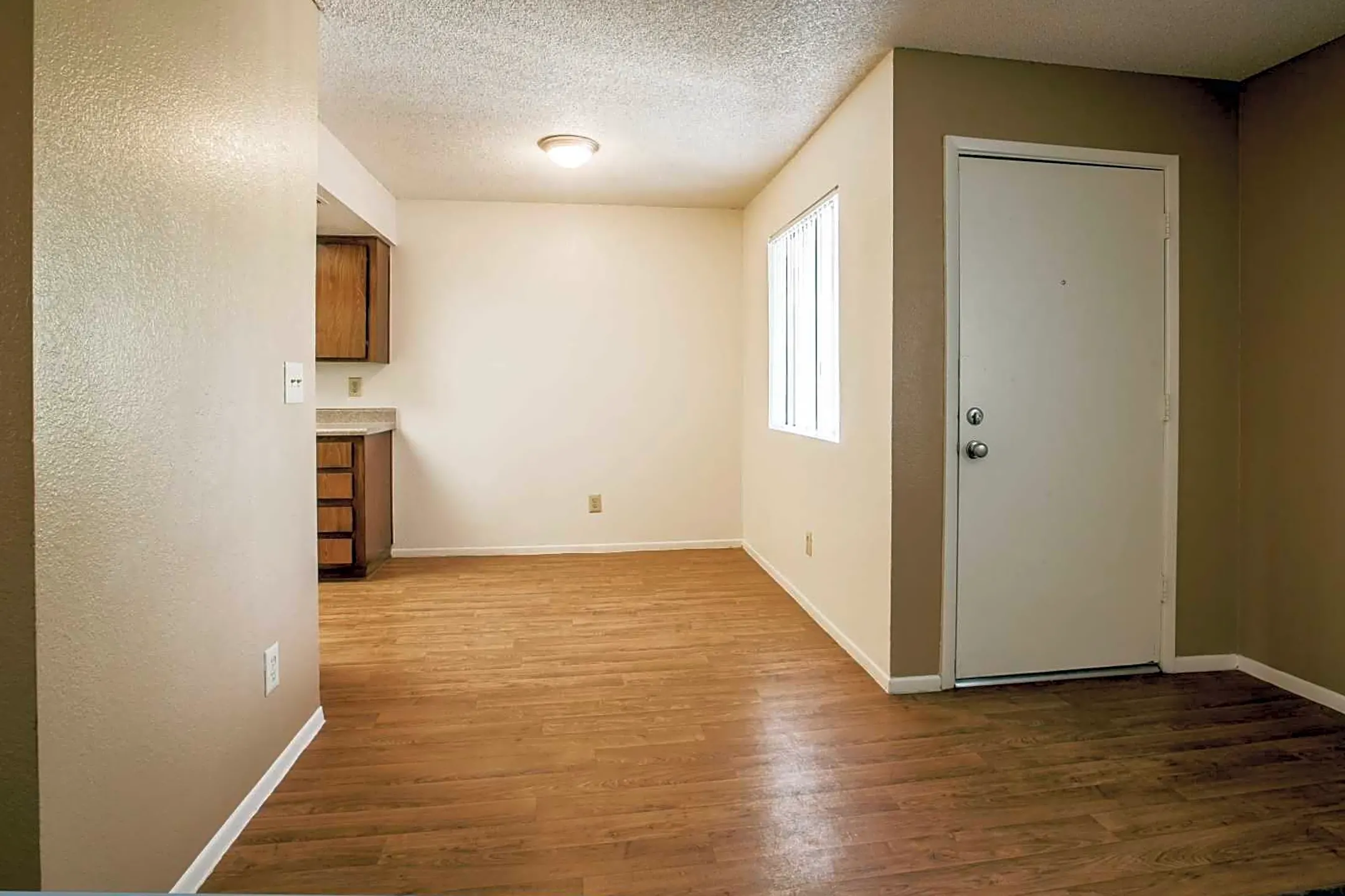 Hidden Village - 8605 N 59th Ave | Glendale, AZ Apartments for Rent | Rent.