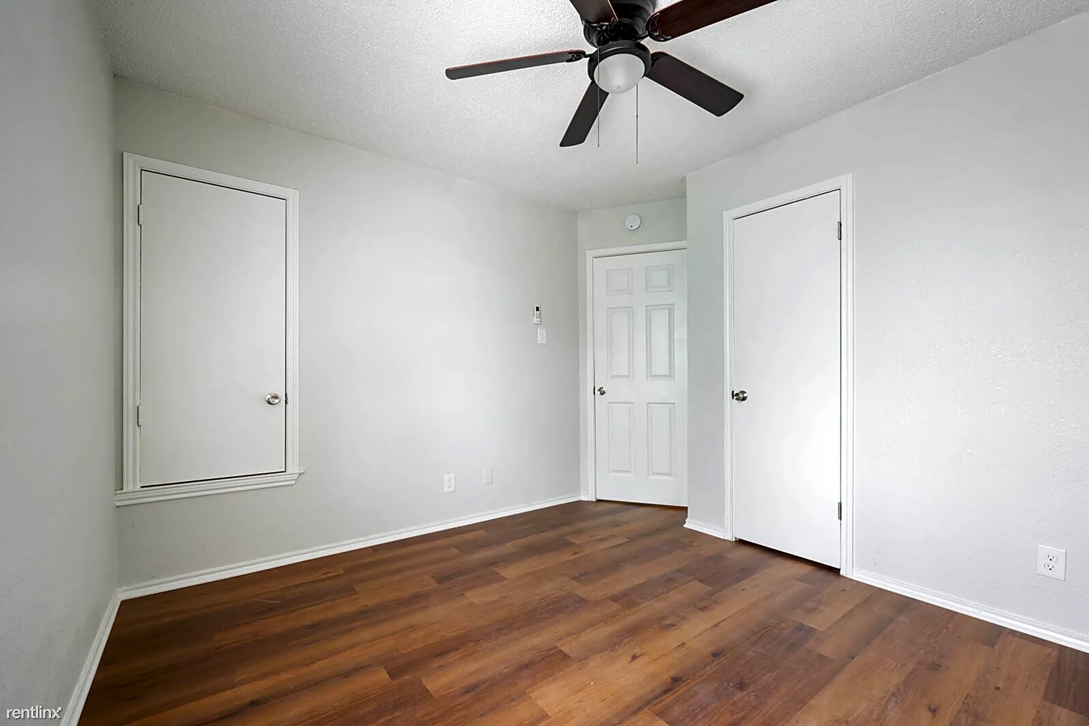 131 Elsie Apartments San Antonio, TX 78204