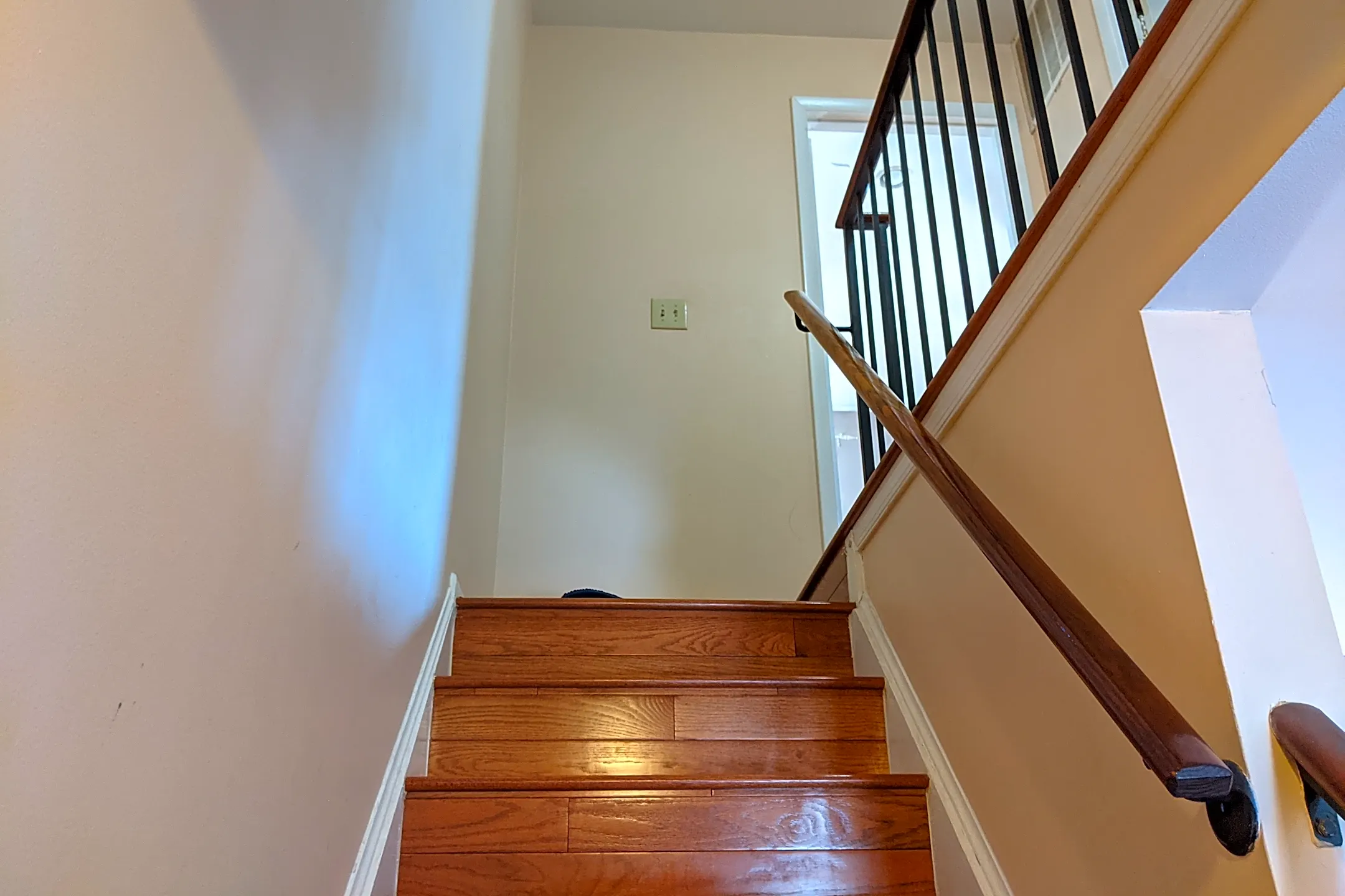 10 Sebastiani Blvd Gaithersburg, MD Houses for Rent Rent.