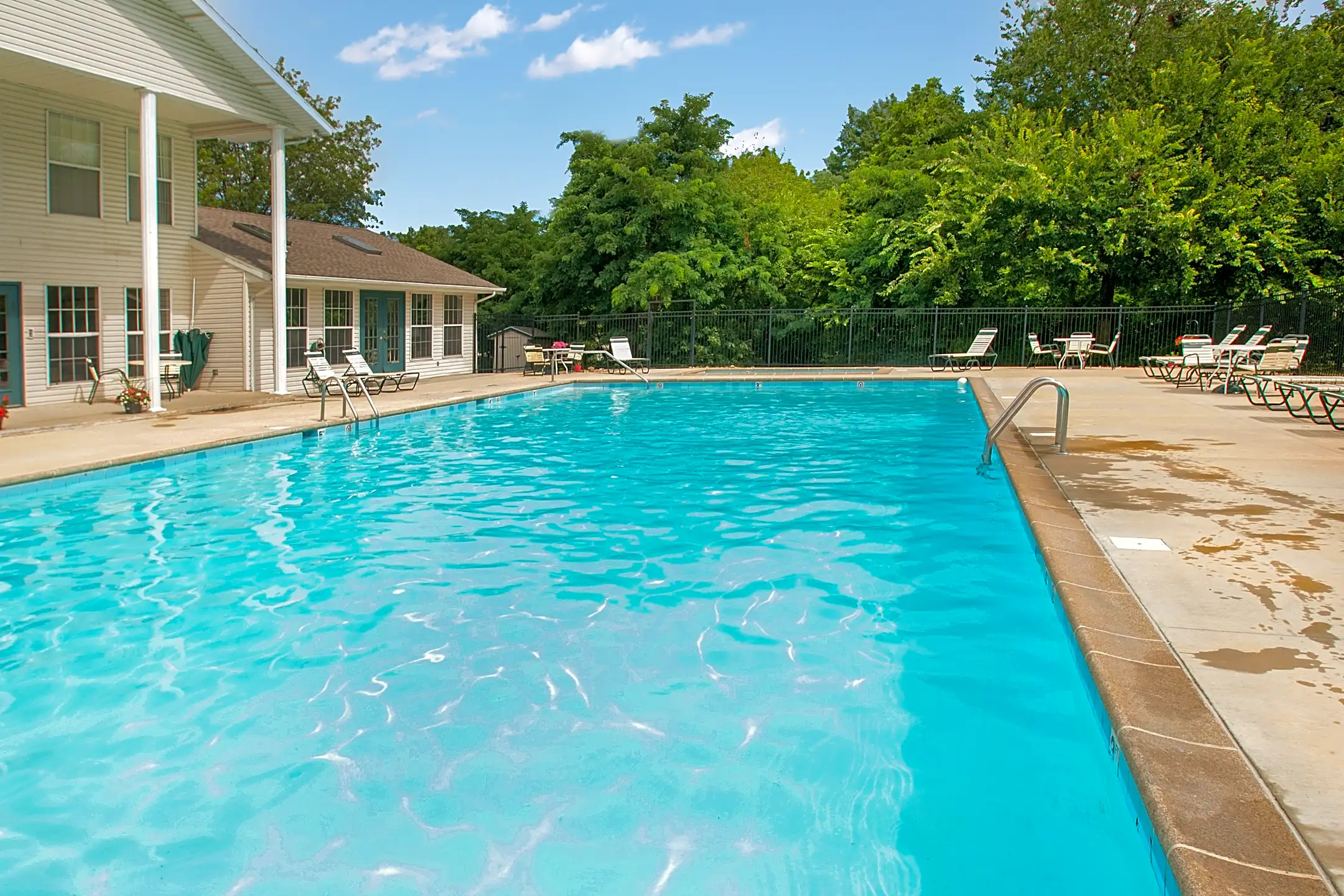 Southfork Belton, MO 64012