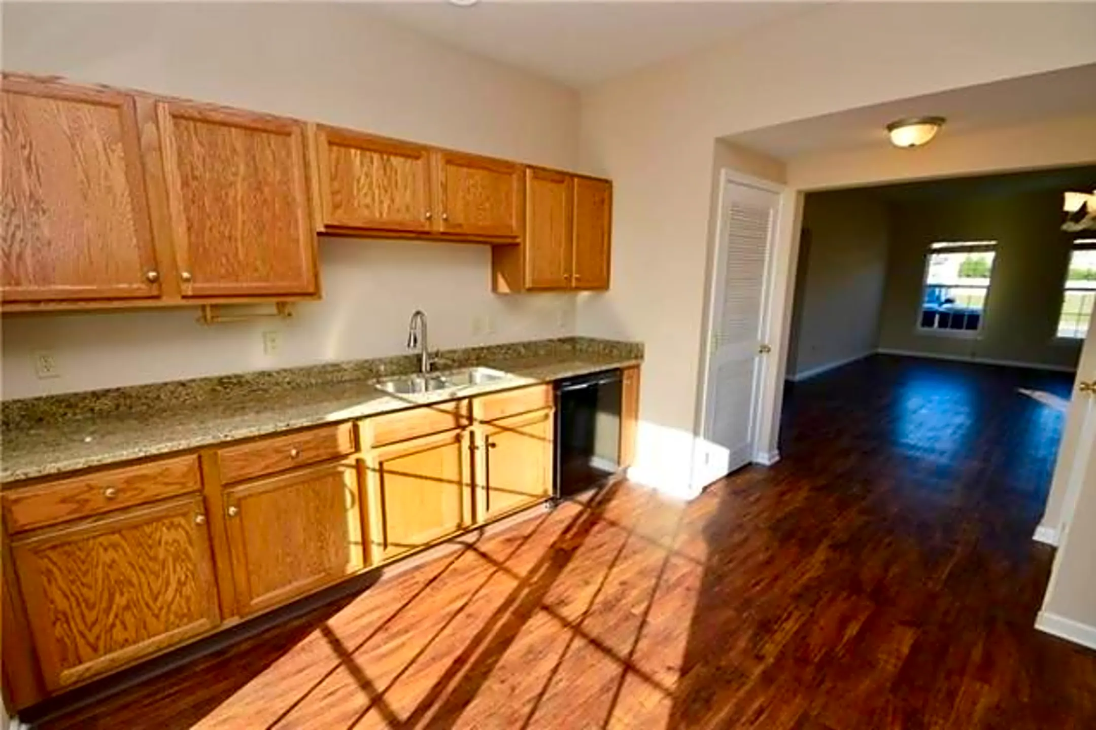 1950 Mercer Way Townhomes Easton, PA 18040