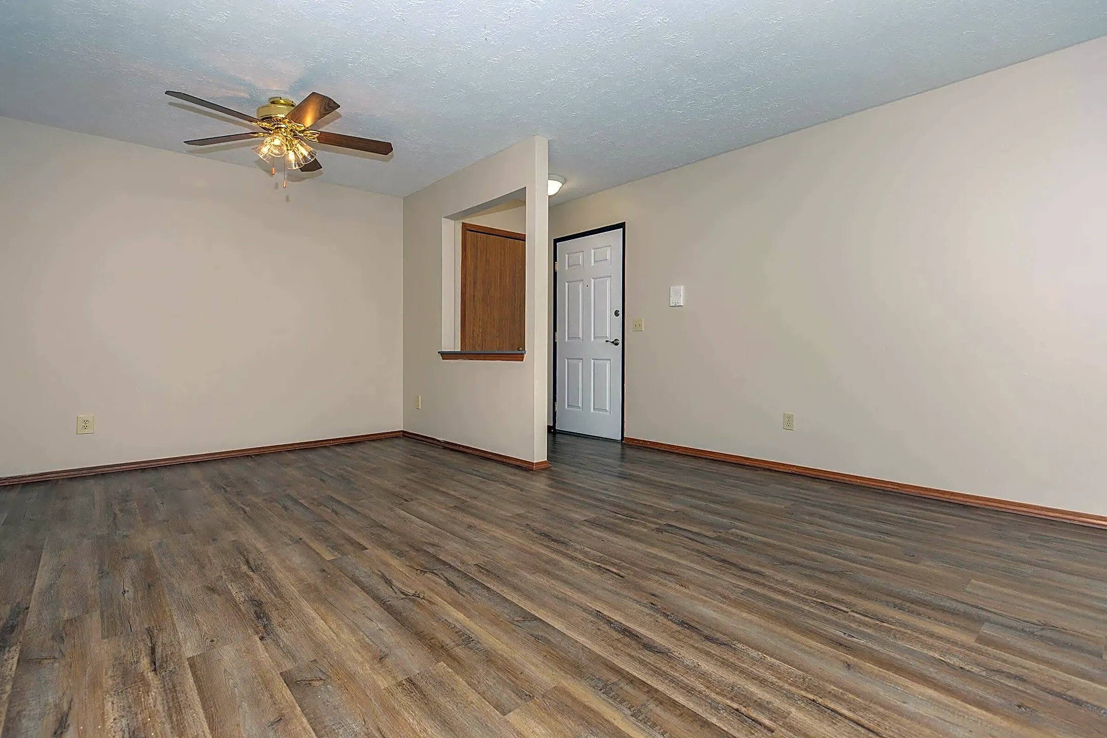 Cambridge Court Apartments 14909 Hummel Rd Brookpark, OH Apartments for Rent Rent.