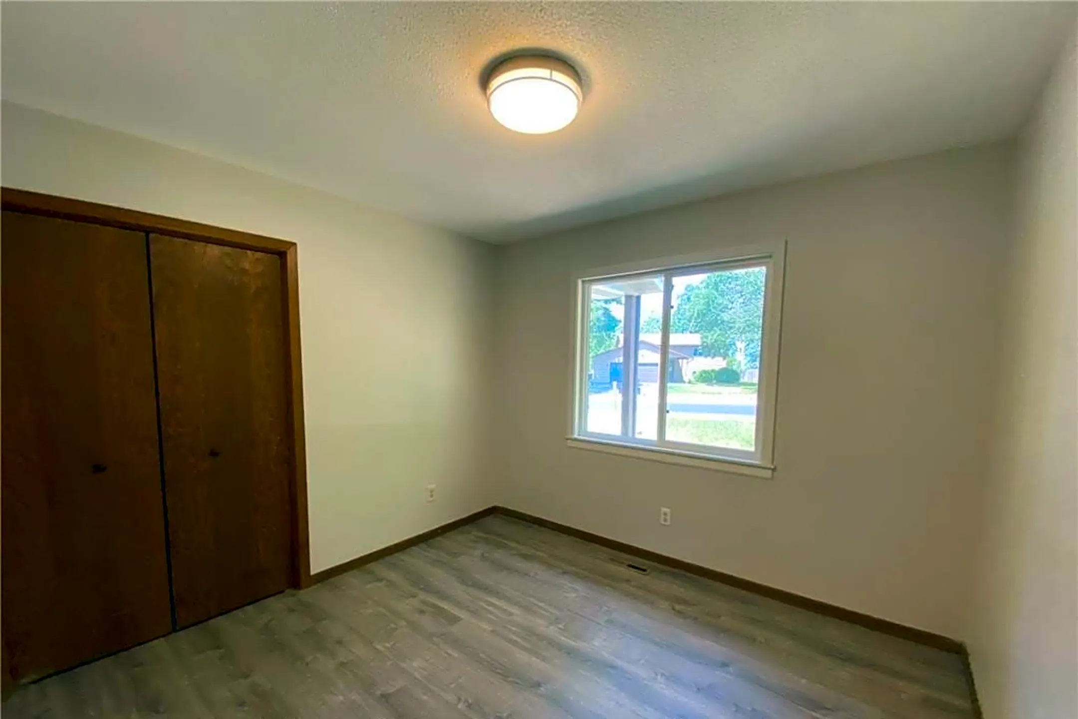 8235 Pleasant View Dr Mounds View, MN Houses for Rent Rent.