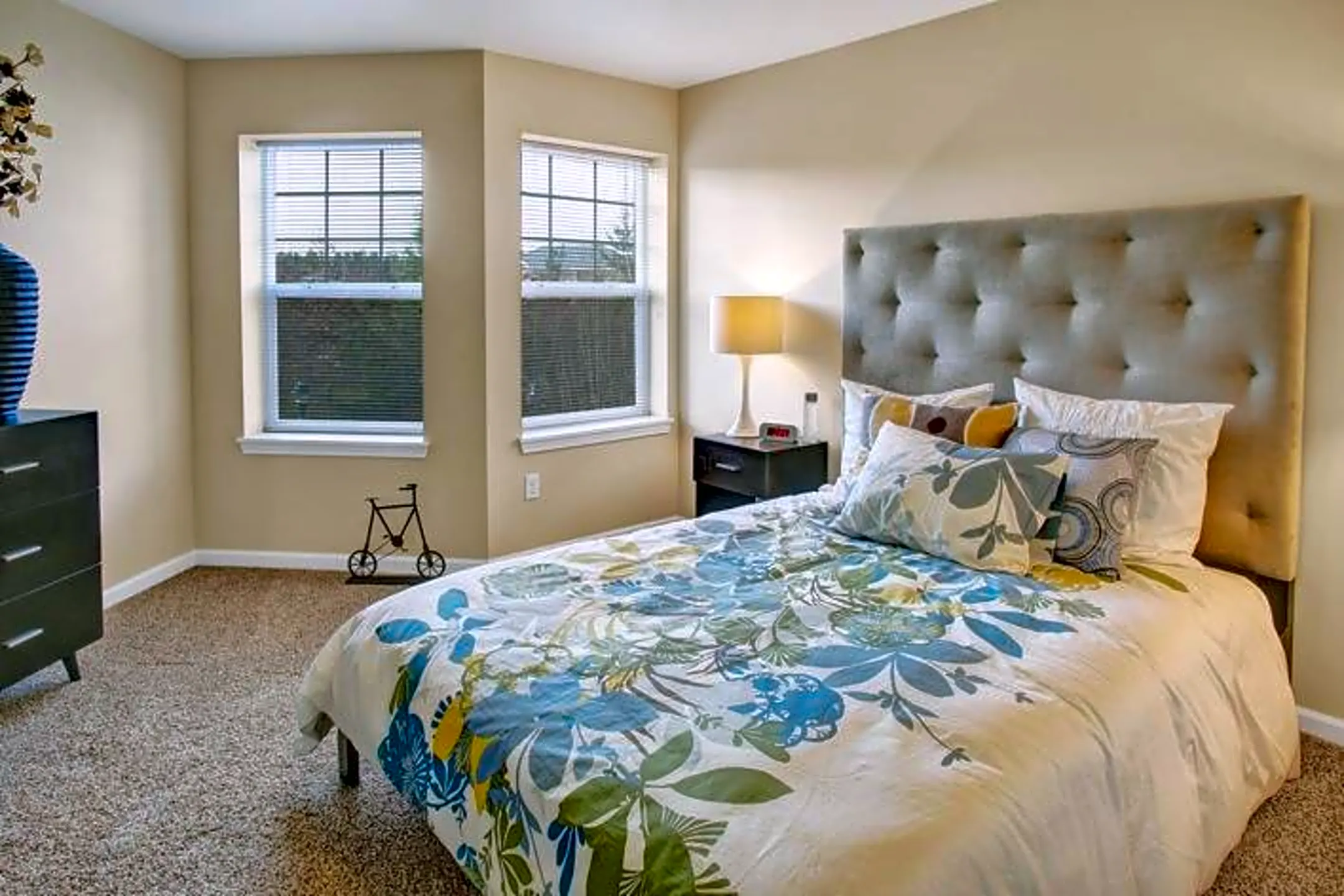 Trax At DuPont Station 1430 Wilmington Drive Dupont, WA Apartments