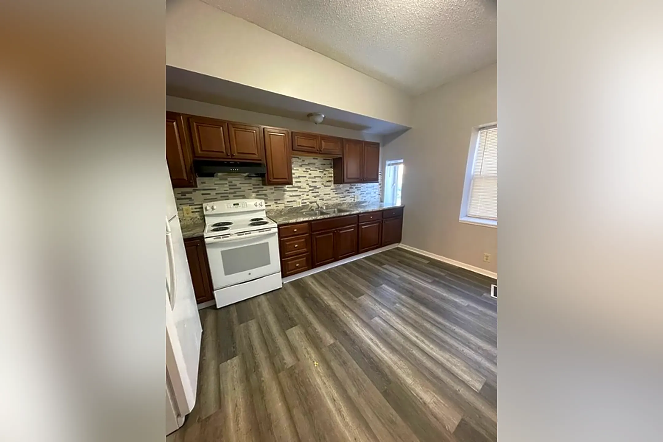 300 N 26th Ave 300 N 26th Ave unit 312N26THAVE Minneapolis, MN