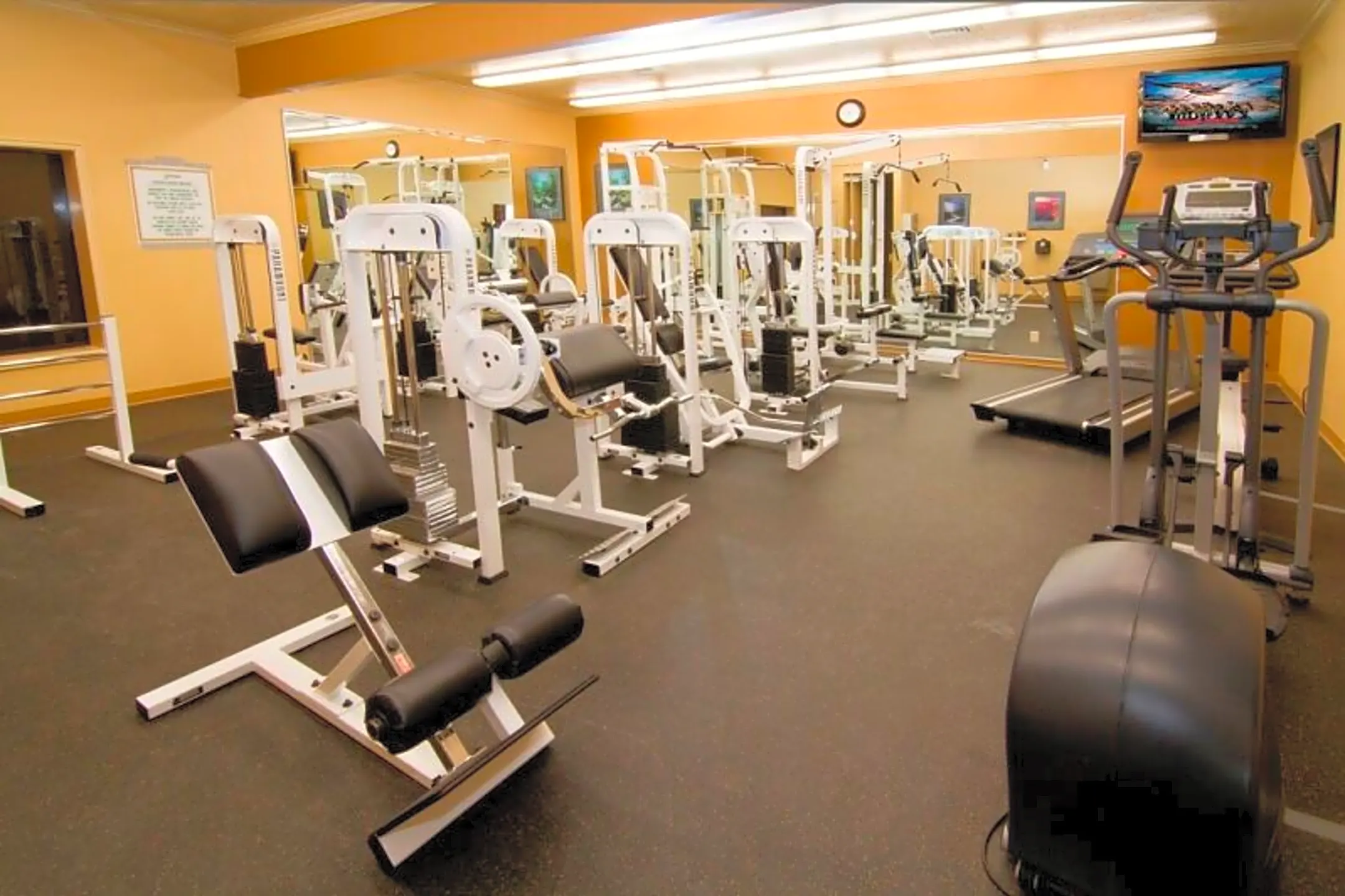 Fitness Weight Room - Thornhill Park - Salt Lake City, UT