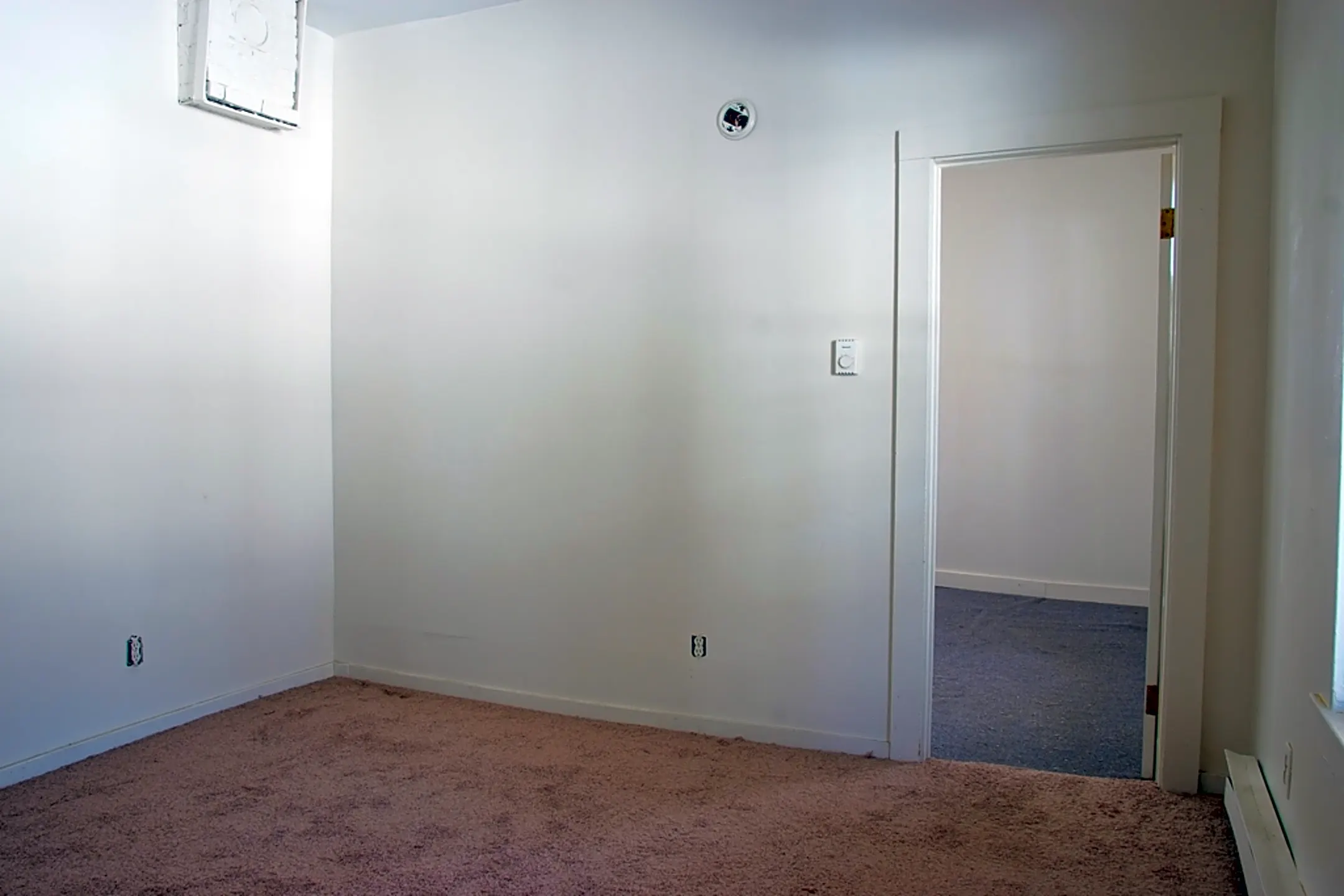 15 Smith St Apartments Fryeburg, ME 04037