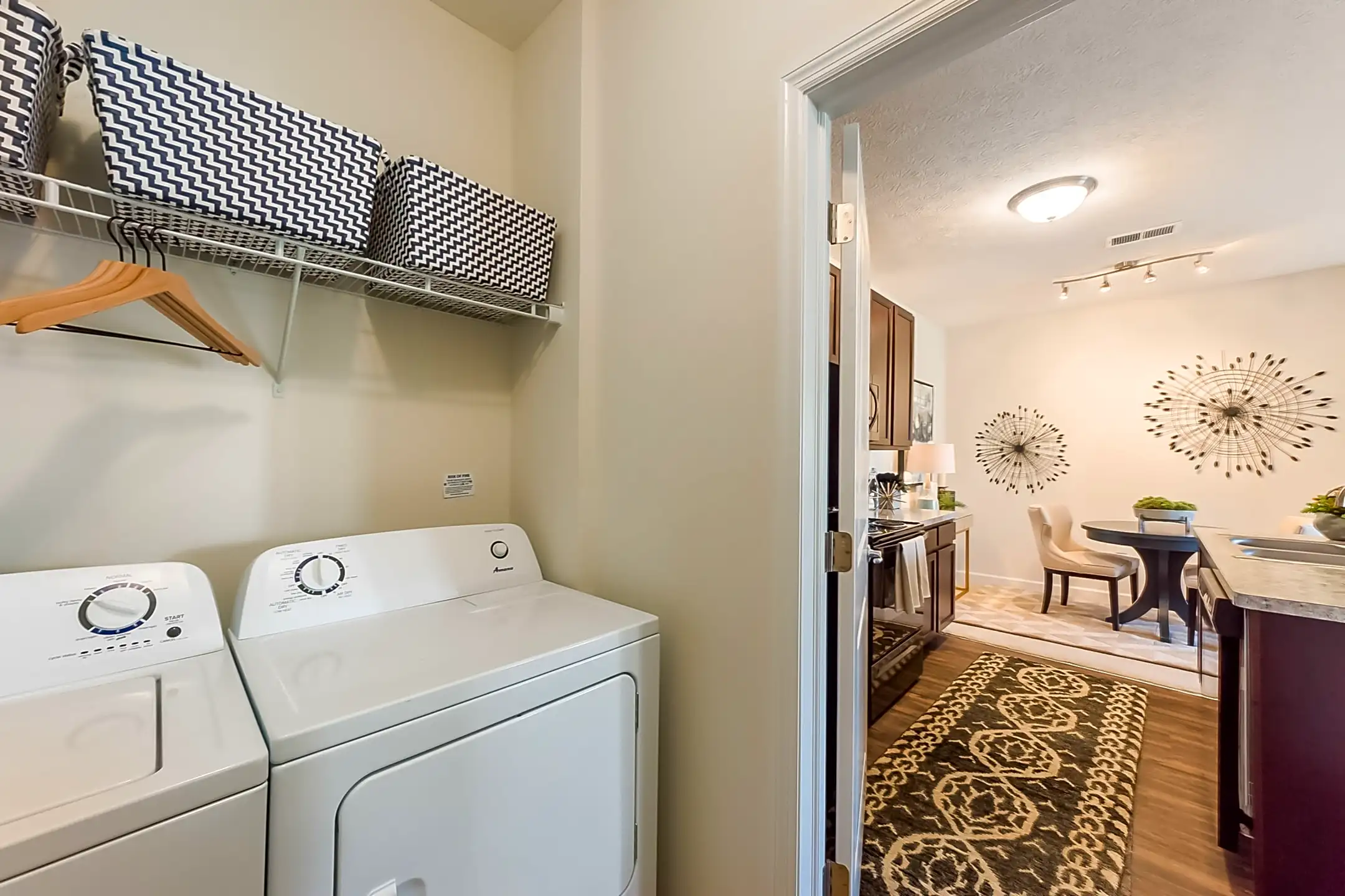Overland Park - Pickerington, OH