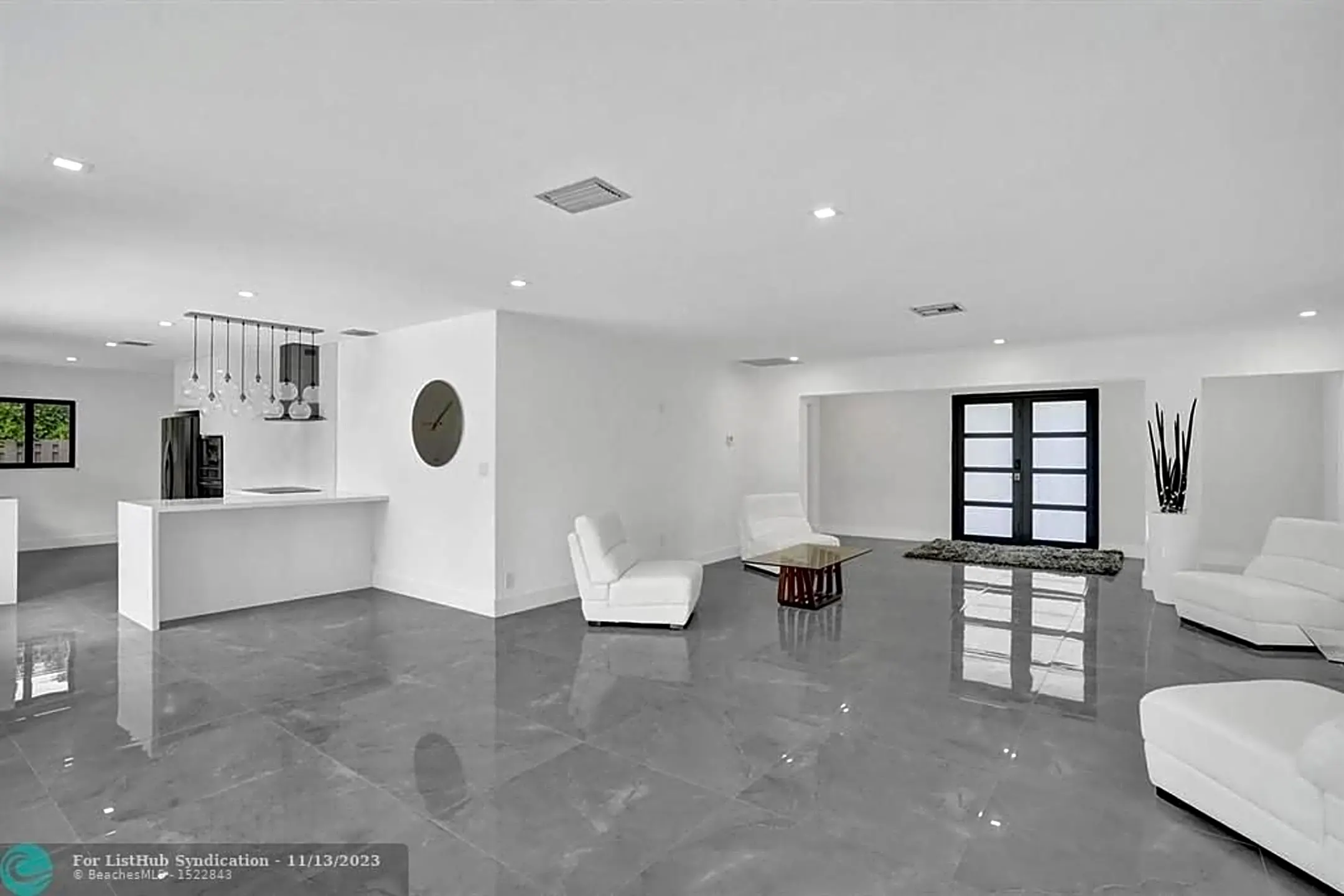 2632 NE 29th Ct - Fort Lauderdale, FL