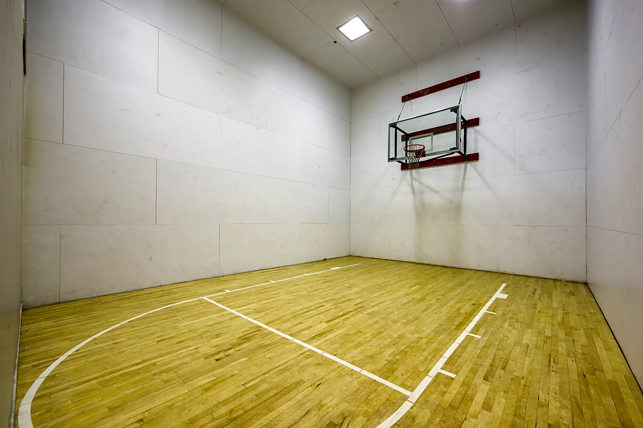 Fitness Weight Room - Sierra Del Oro - Corona, CA