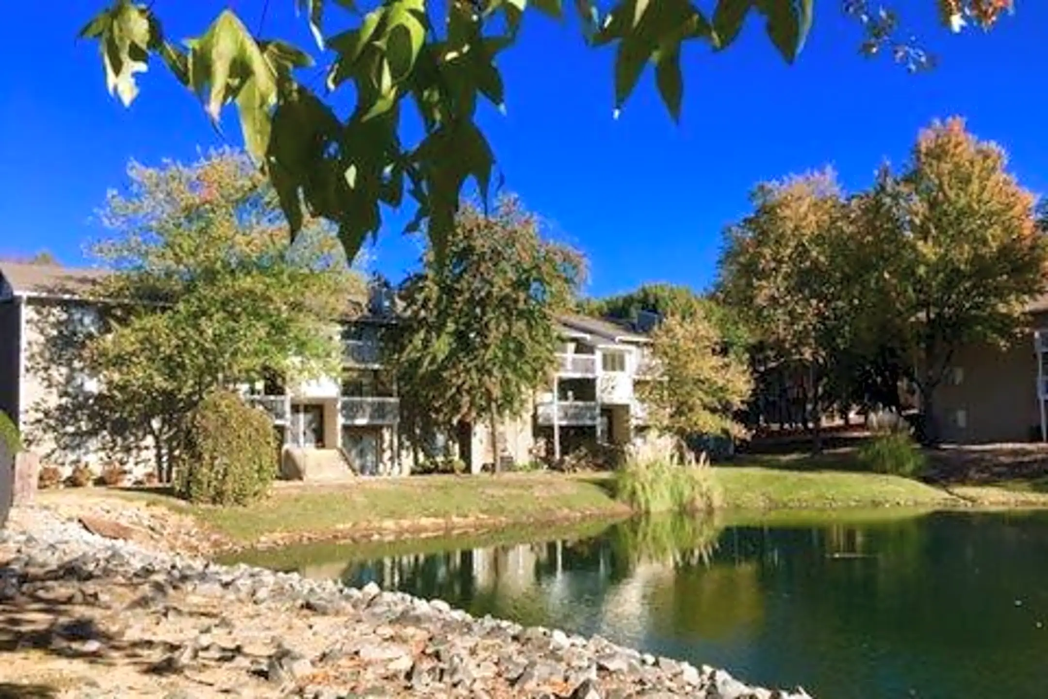 The enclave at 38 twenty two apartments greensboro nc 27405