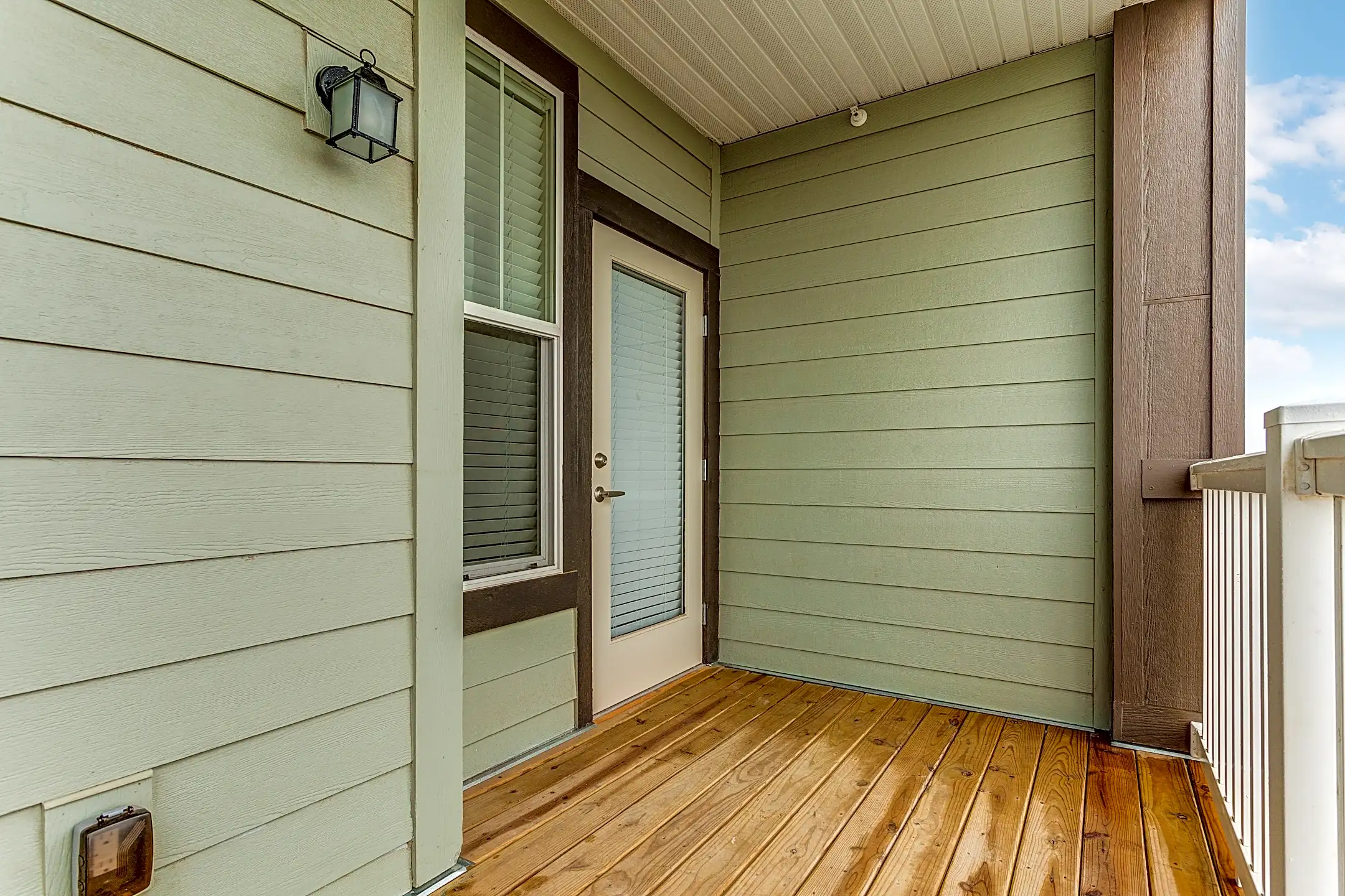 Sierra Ridge Apartments 2004 Sierra Commons Rd Dickinson, ND