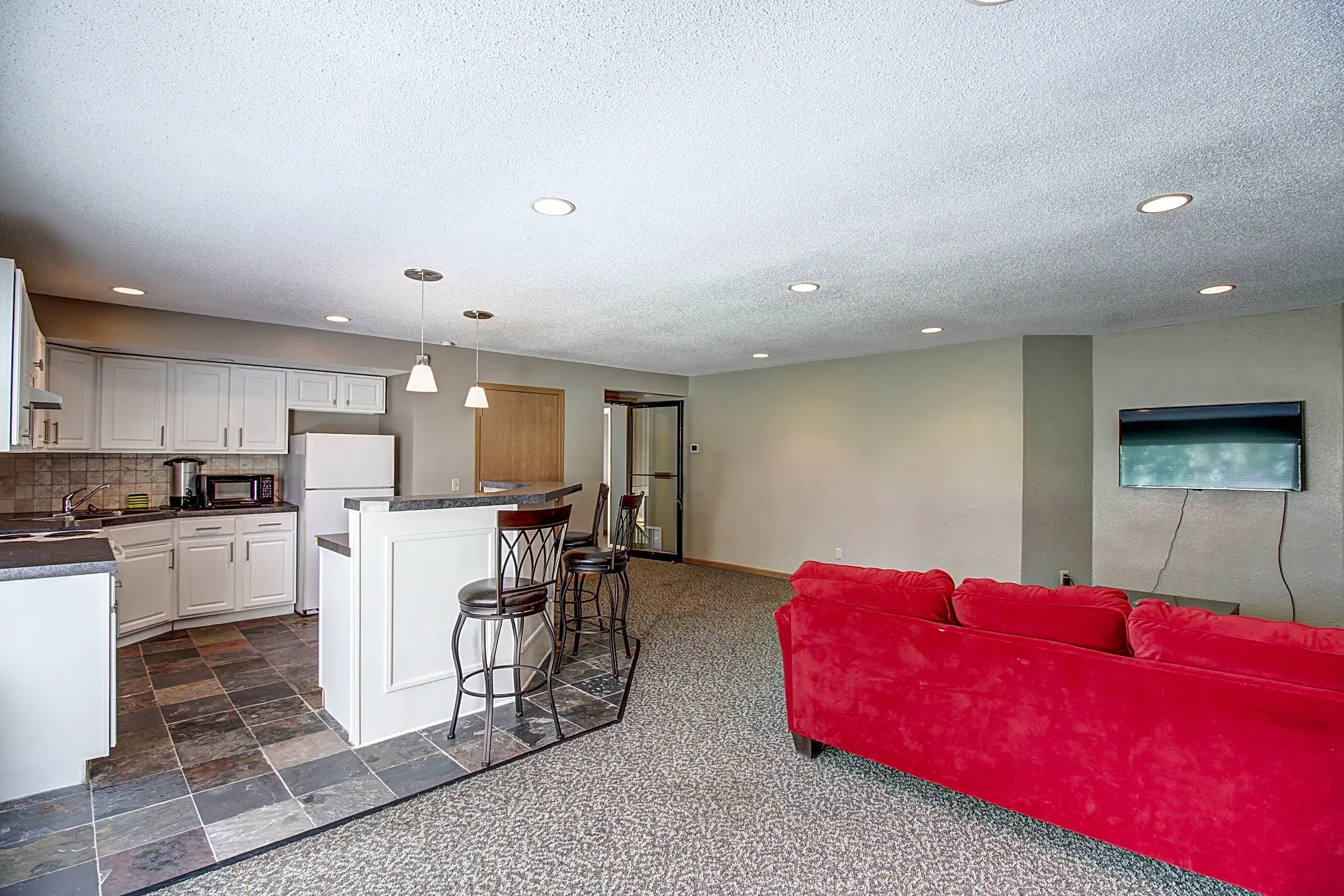 Cimarron Hills 9670 Berry Plz Omaha, NE Apartments for Rent Rent.