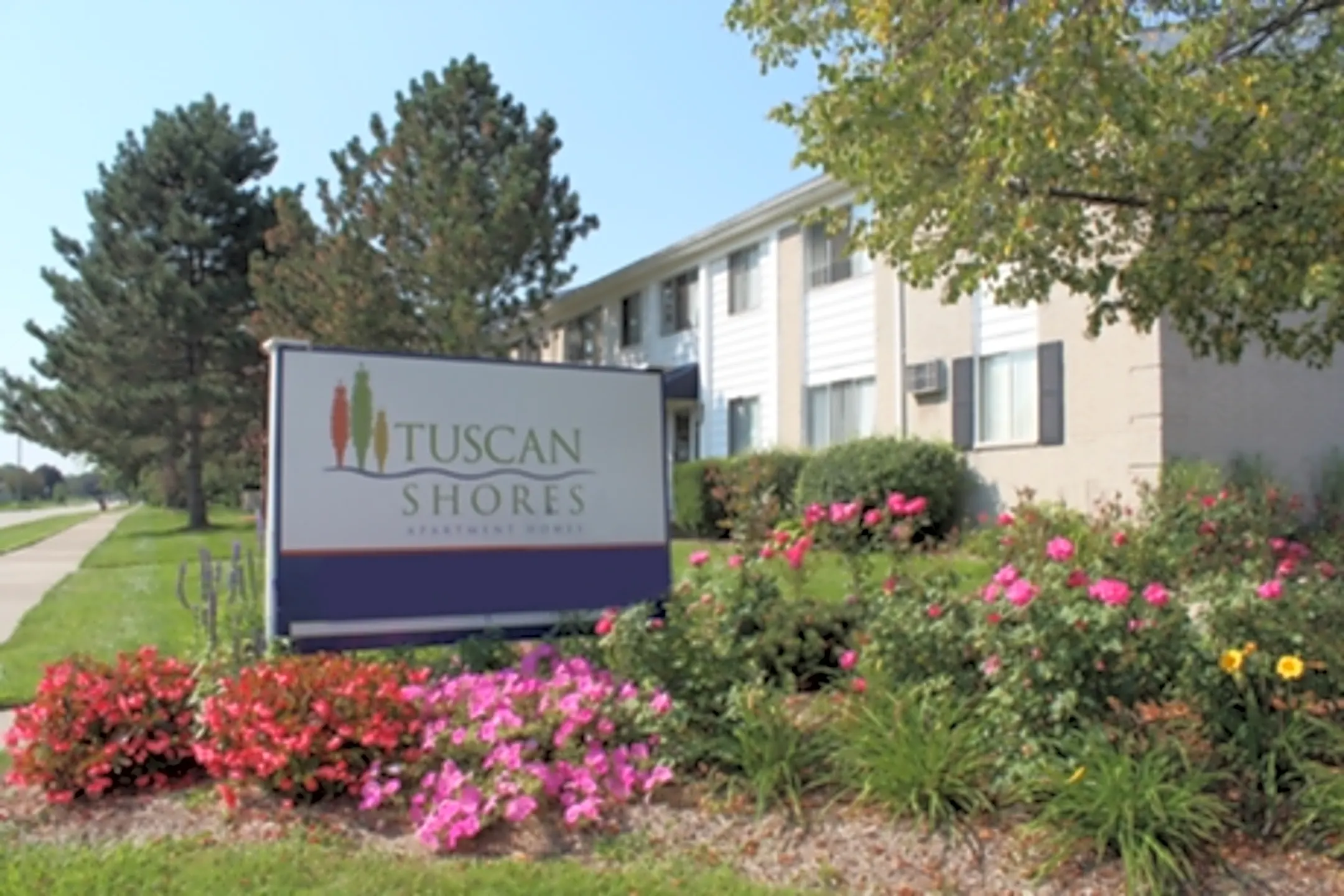 Tuscan Shores Apartments Roseville, MI 48066