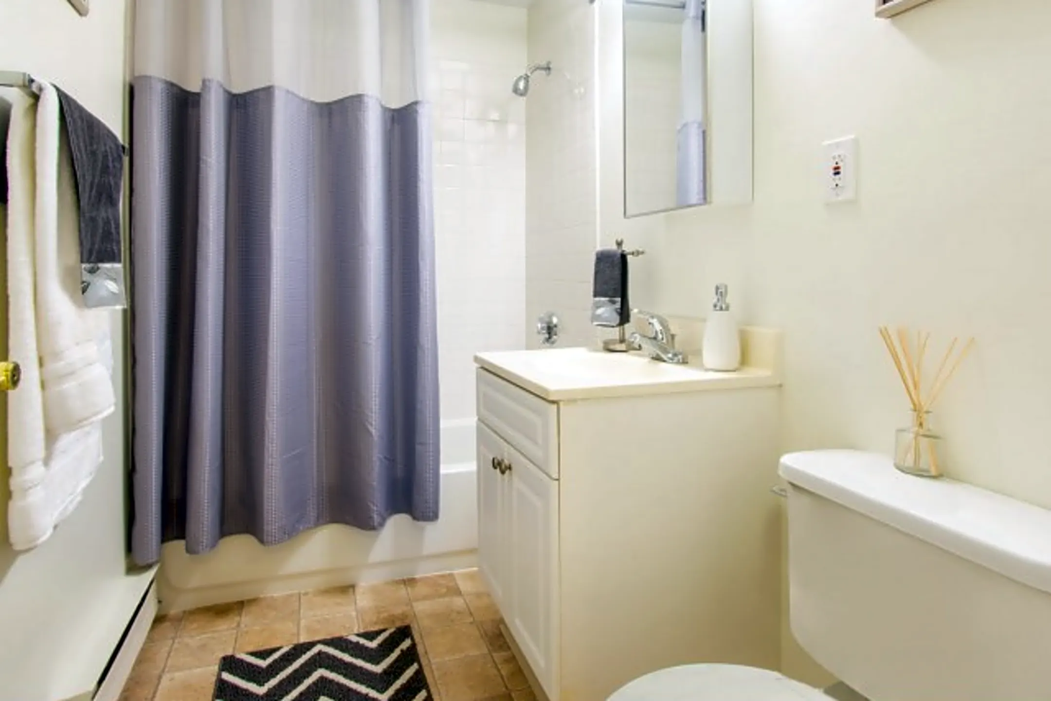 Woodview At Randolph Randolph, MA 02368