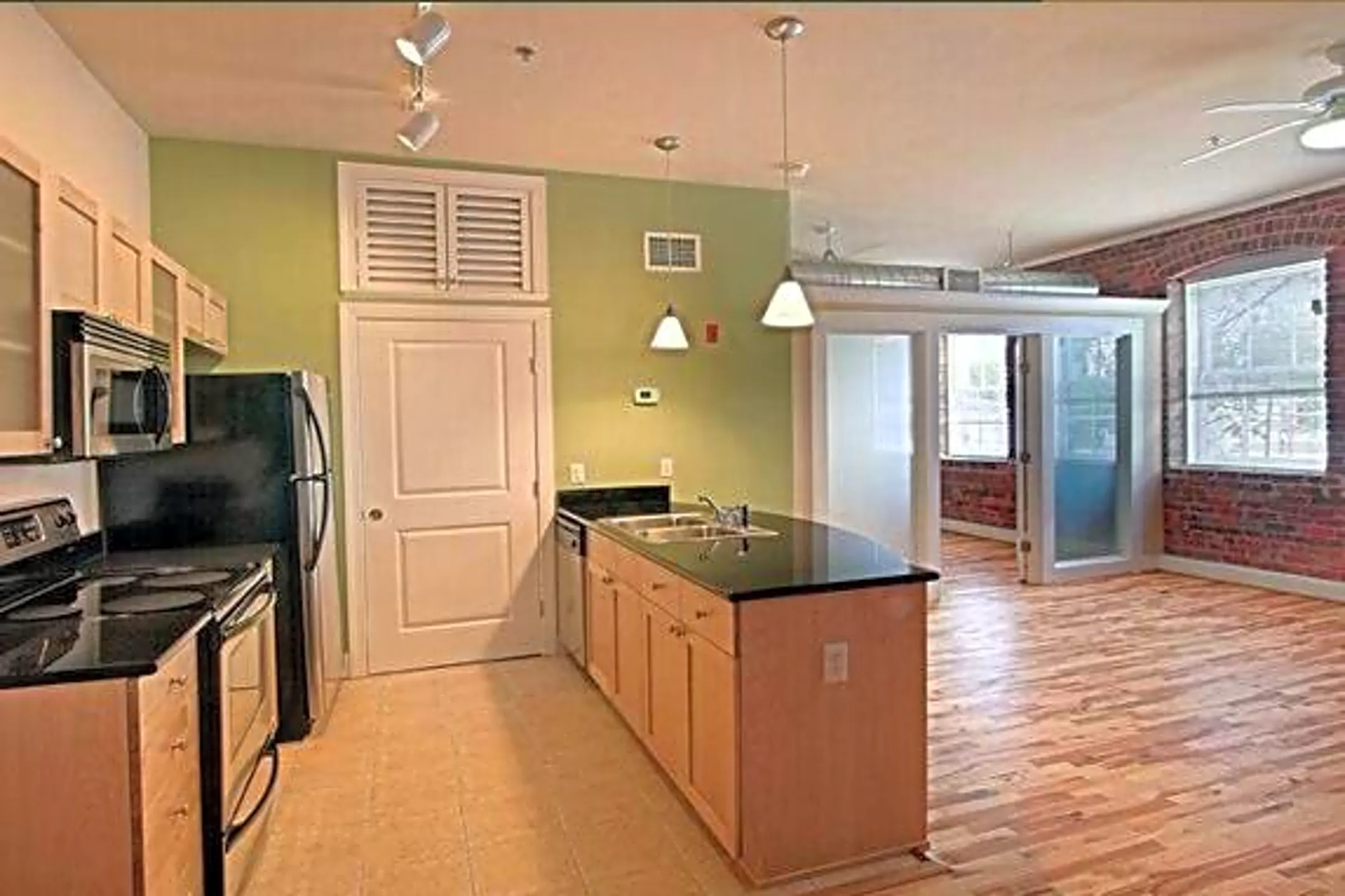 Dunlop Street Lofts 200 N Dunlop St Petersburg, VA Apartments for