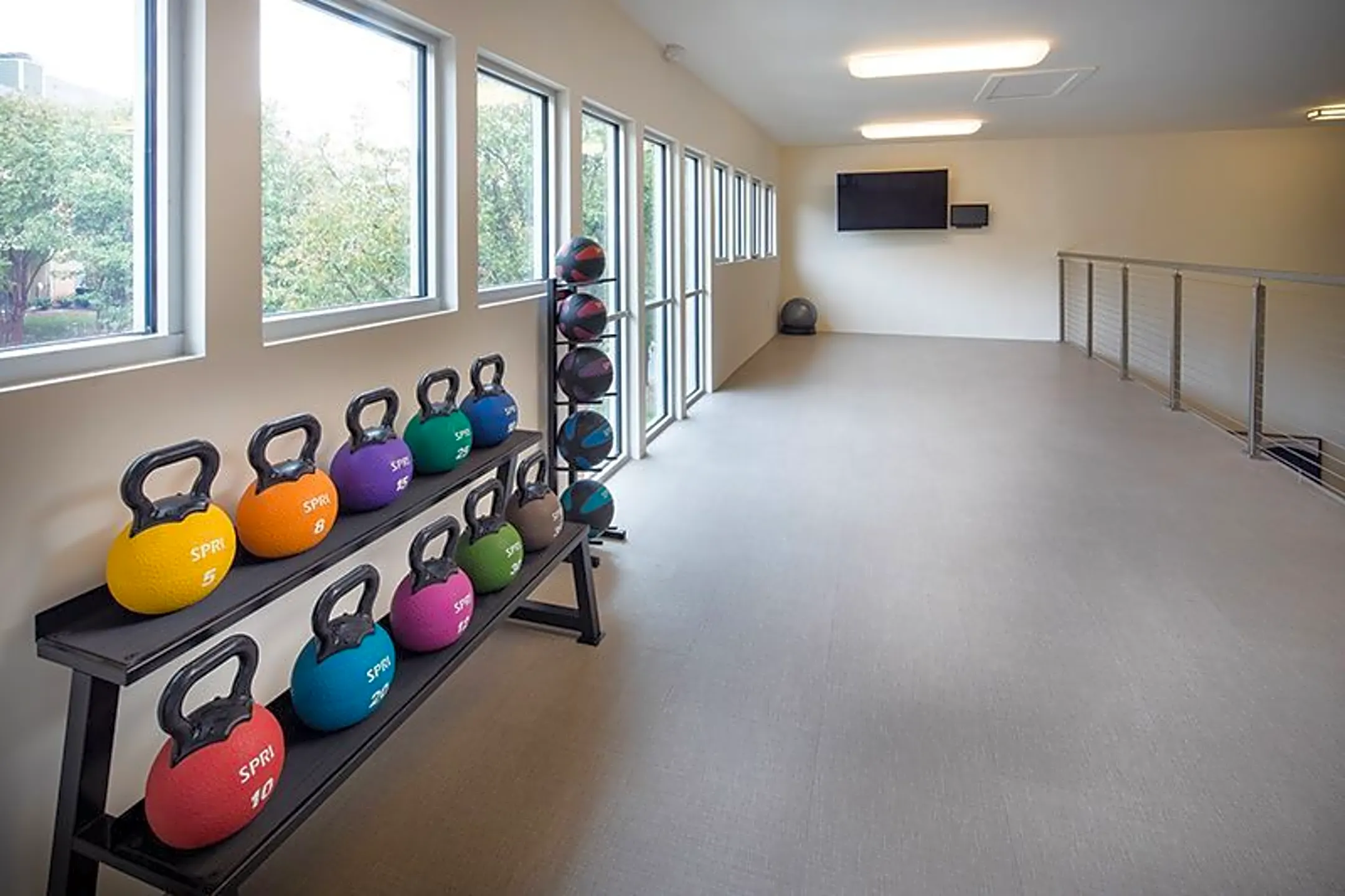 Cortland Seventy Seven 6530 Free Throw Ln Charlotte, NC Apartments