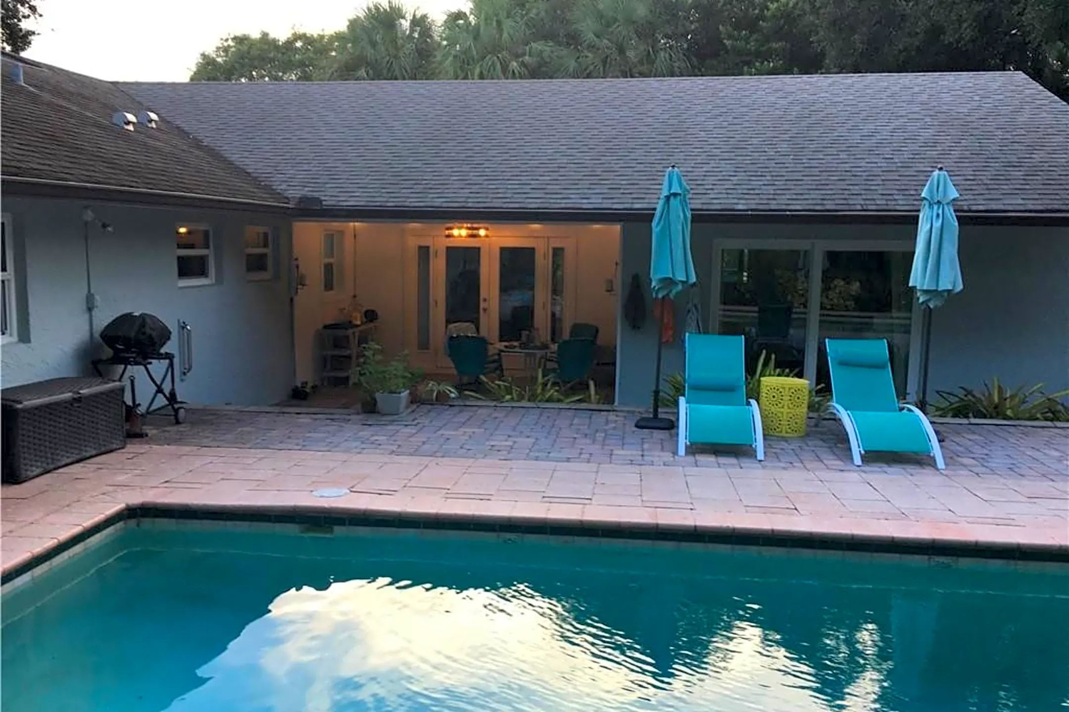 Pool - 907 Coquina Ln - Vero Beach, FL