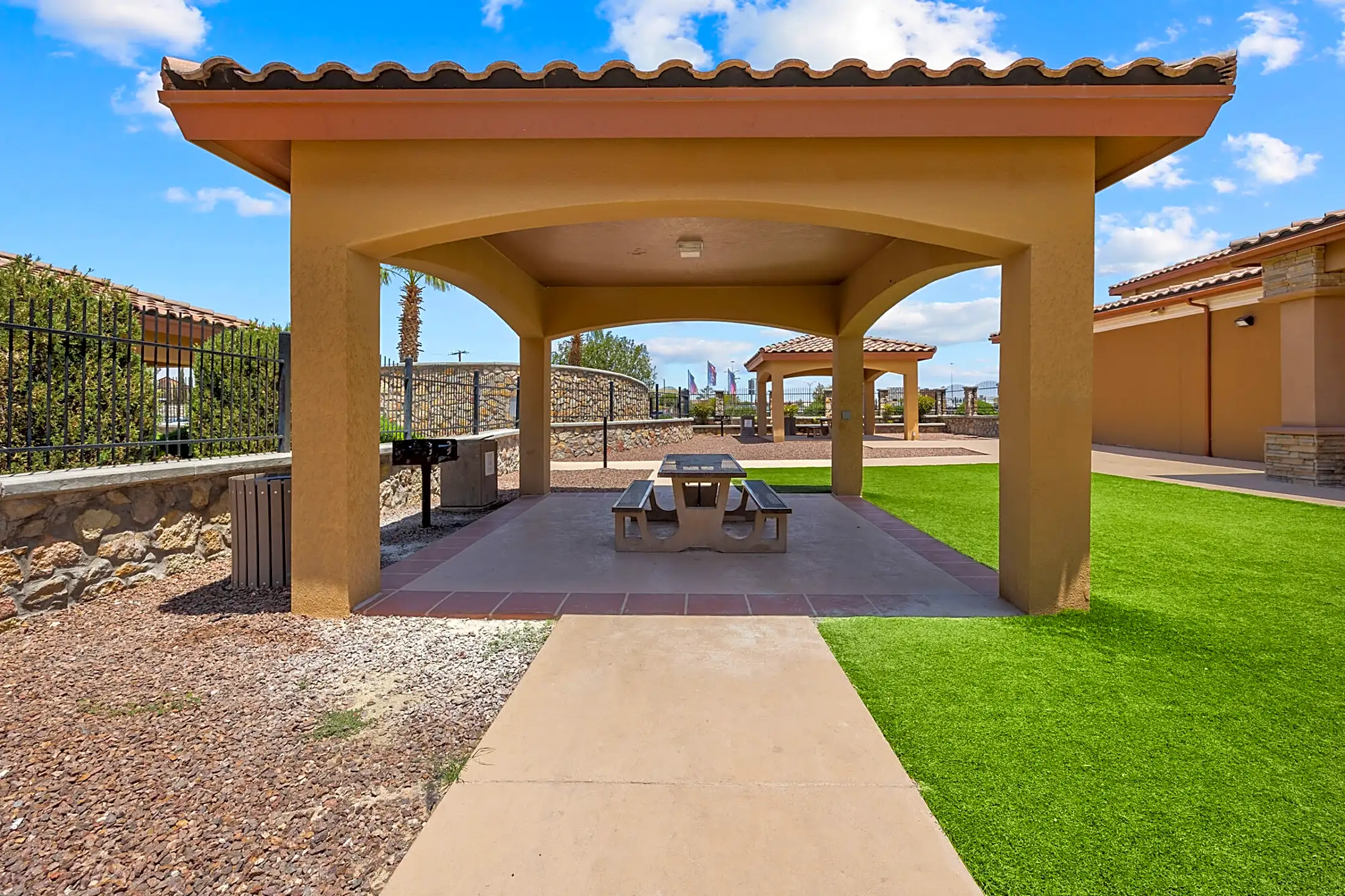 Patio / Deck - Las Torres - El Paso, TX