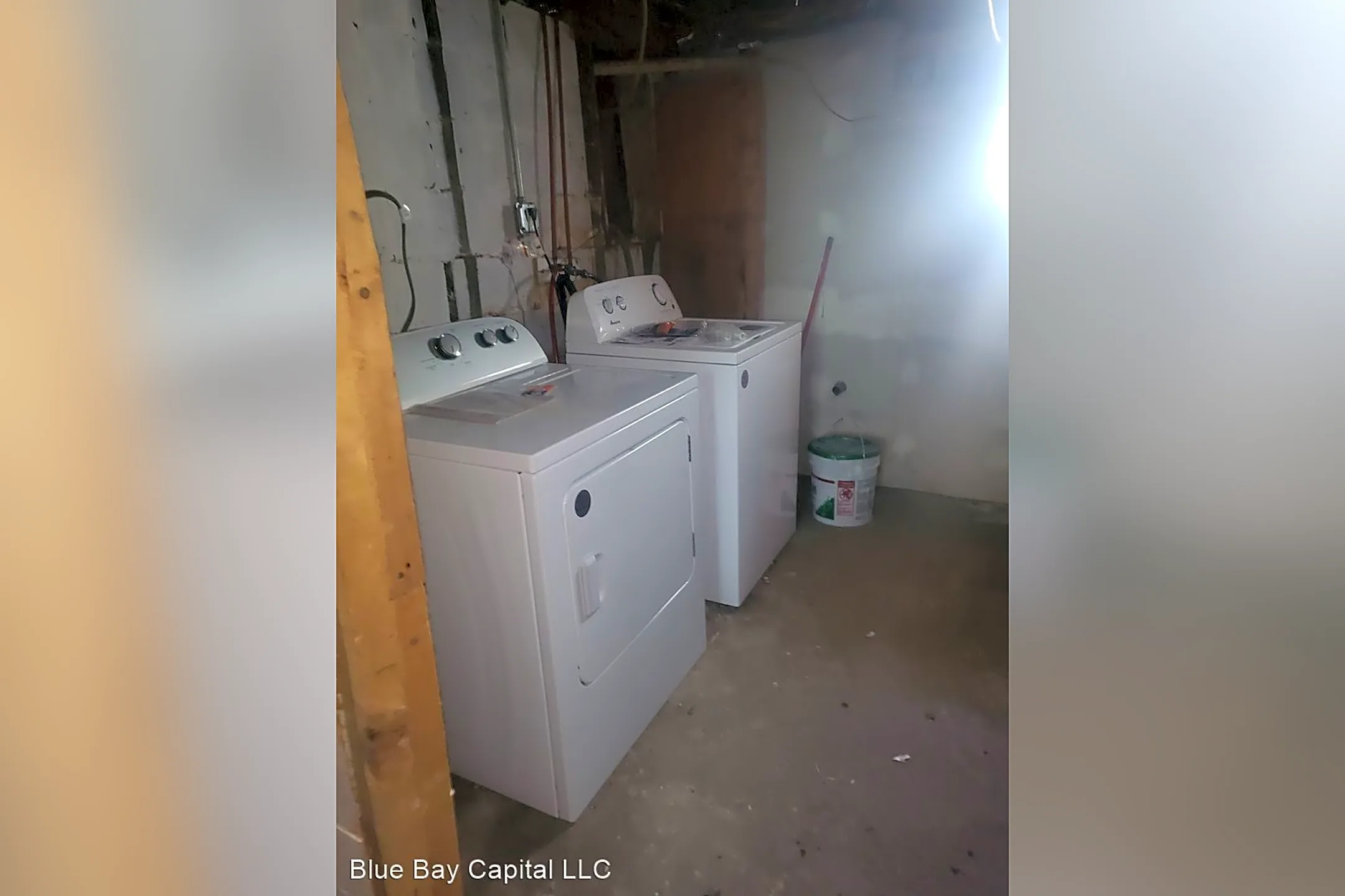 Bathroom - 2529 Jarman St - Muskegon Heights, MI