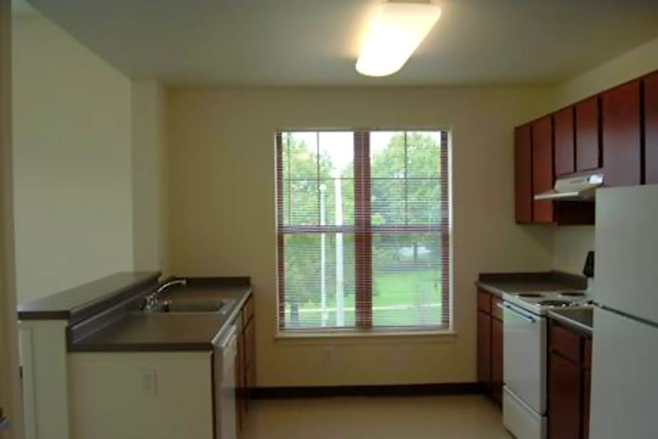 Penn Manor Apartments 125 N Saint Clair St Pittsburgh, PA