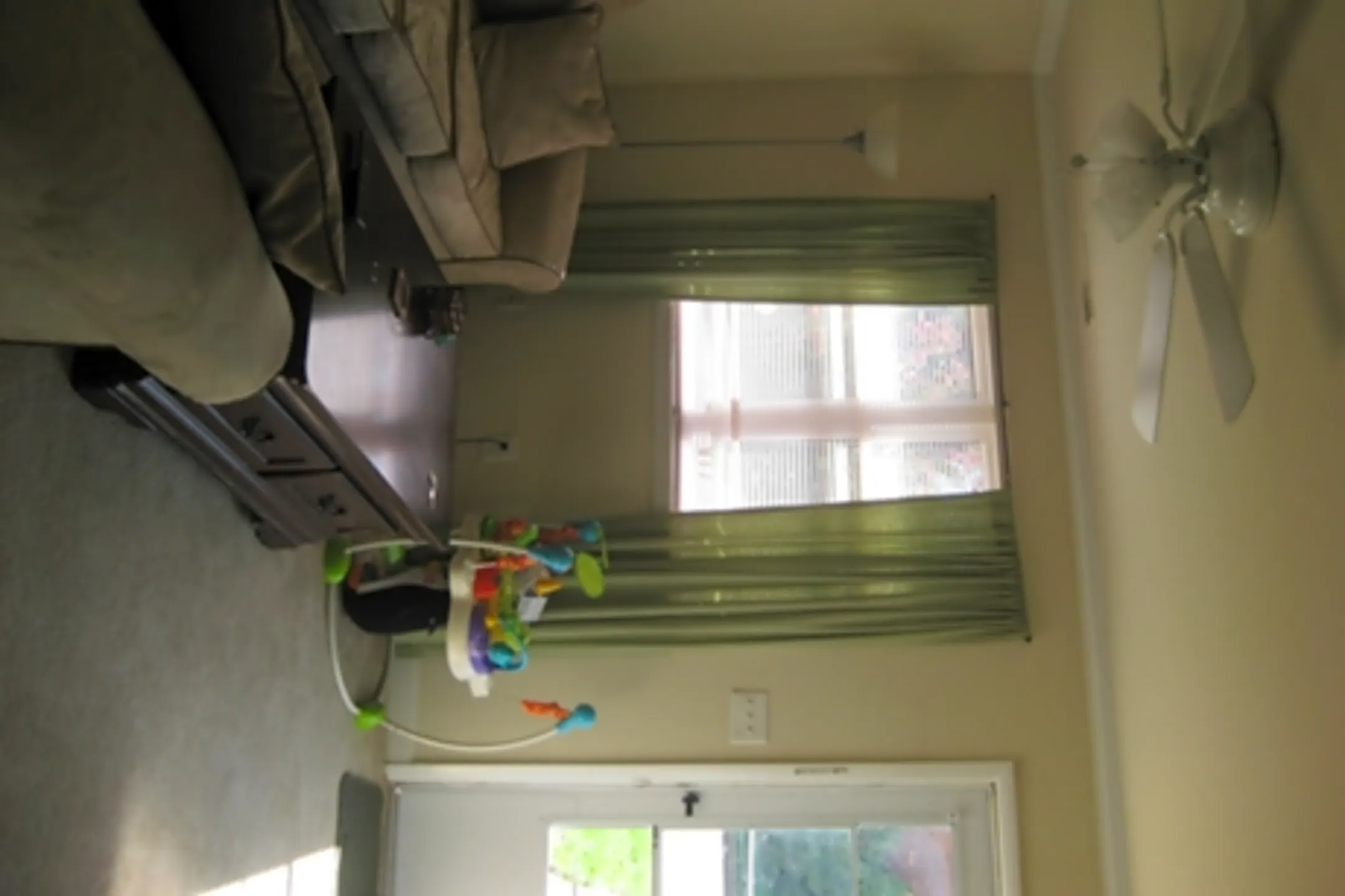 Weldon Townhomes 1402 Weldon Pl N Baltimore, MD Townhomes for Rent