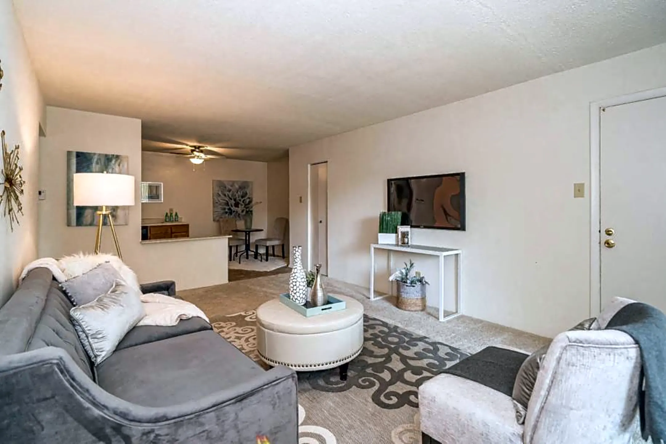 Bennington Heights 2037 Chablis Dr Saint Louis, MO Apartments for