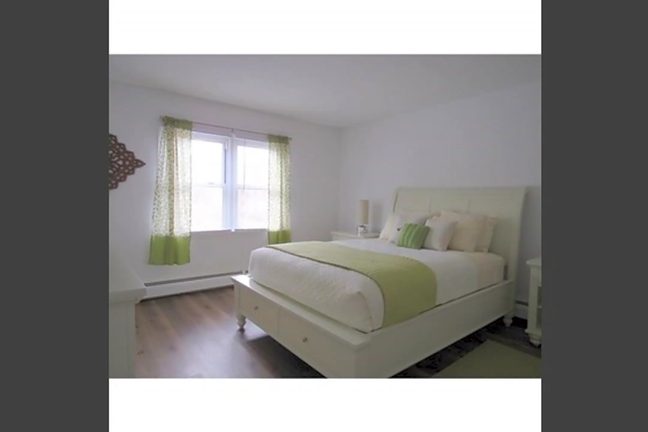 Bedroom - Thamesview - Norwich, CT