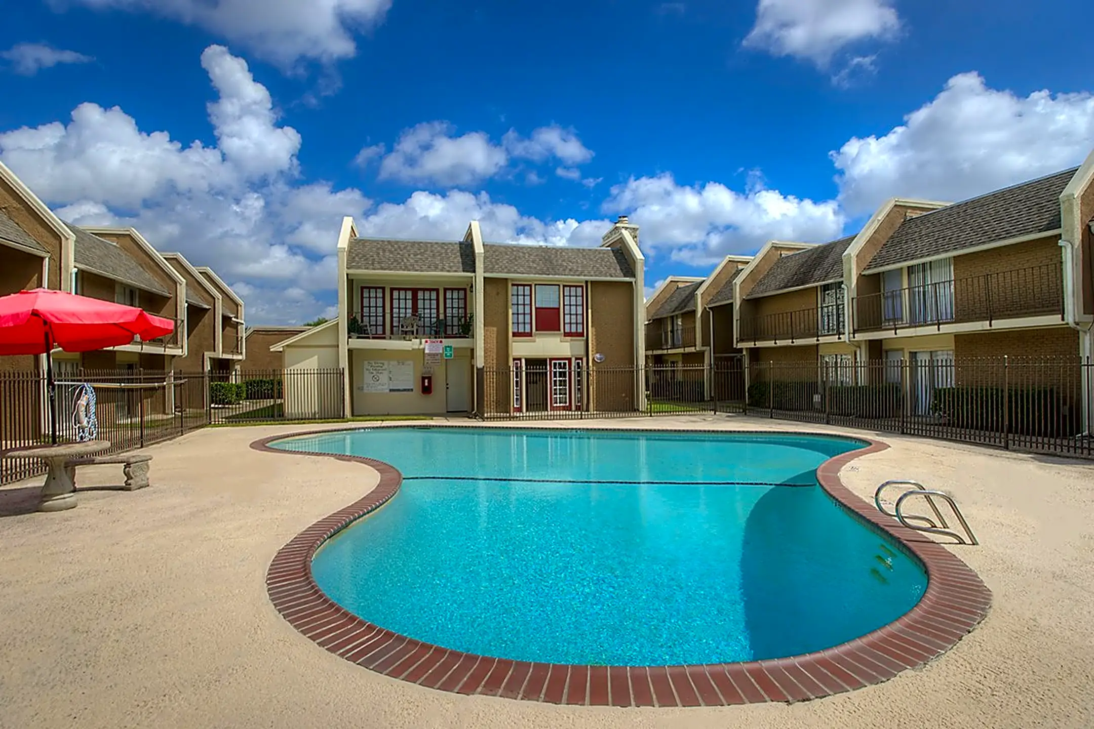 Quay Point Apartments Houston, TX 77034