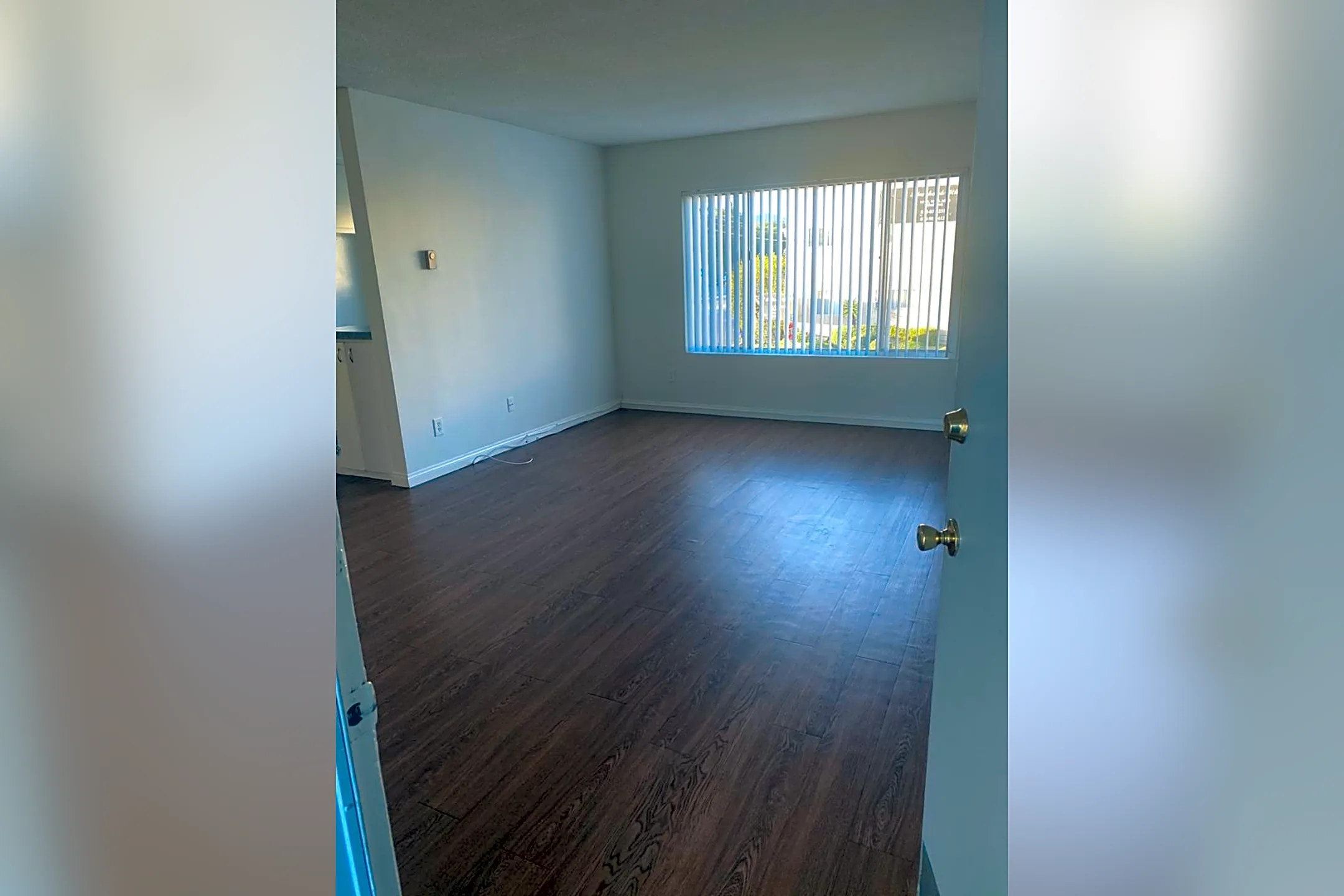 16950 Blackhawk St 16950 Blackhawk St unit 12 Los Angeles, CA