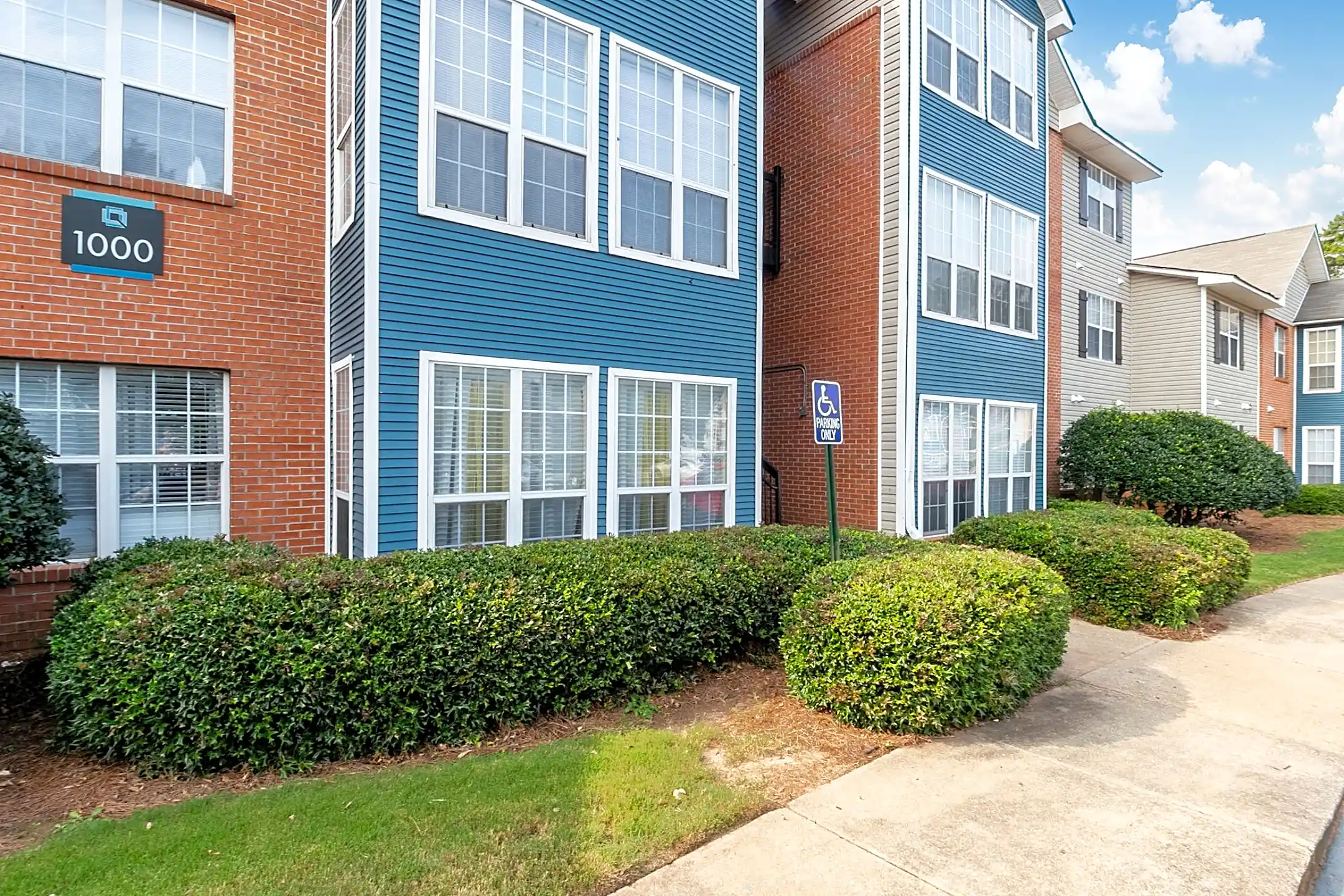 The Square at Lawrenceville Apartments - Lawrenceville, GA 30046