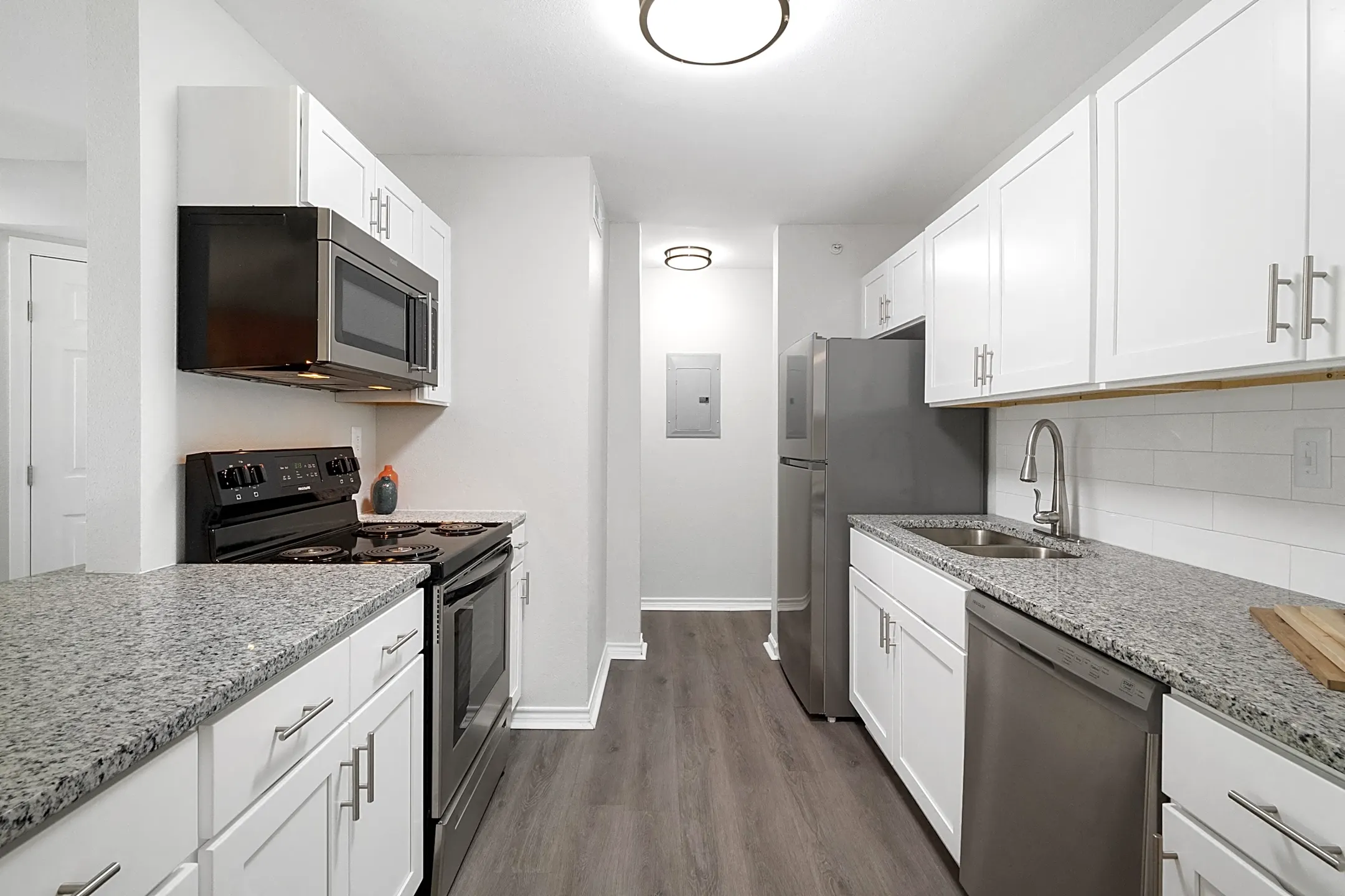 Ashwood Apartments 1360 Park Ashwood Dr Saint Charles, MO