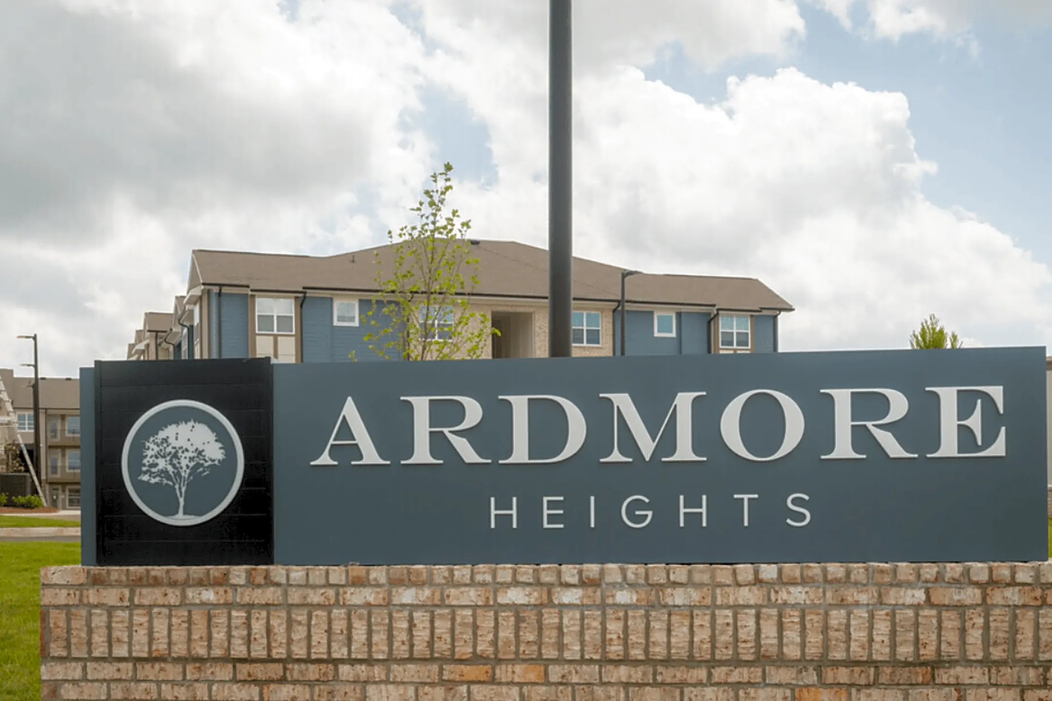 Reflection Pointe 4720 Ardmore Dr Ooltewah, TN Apartments for Rent