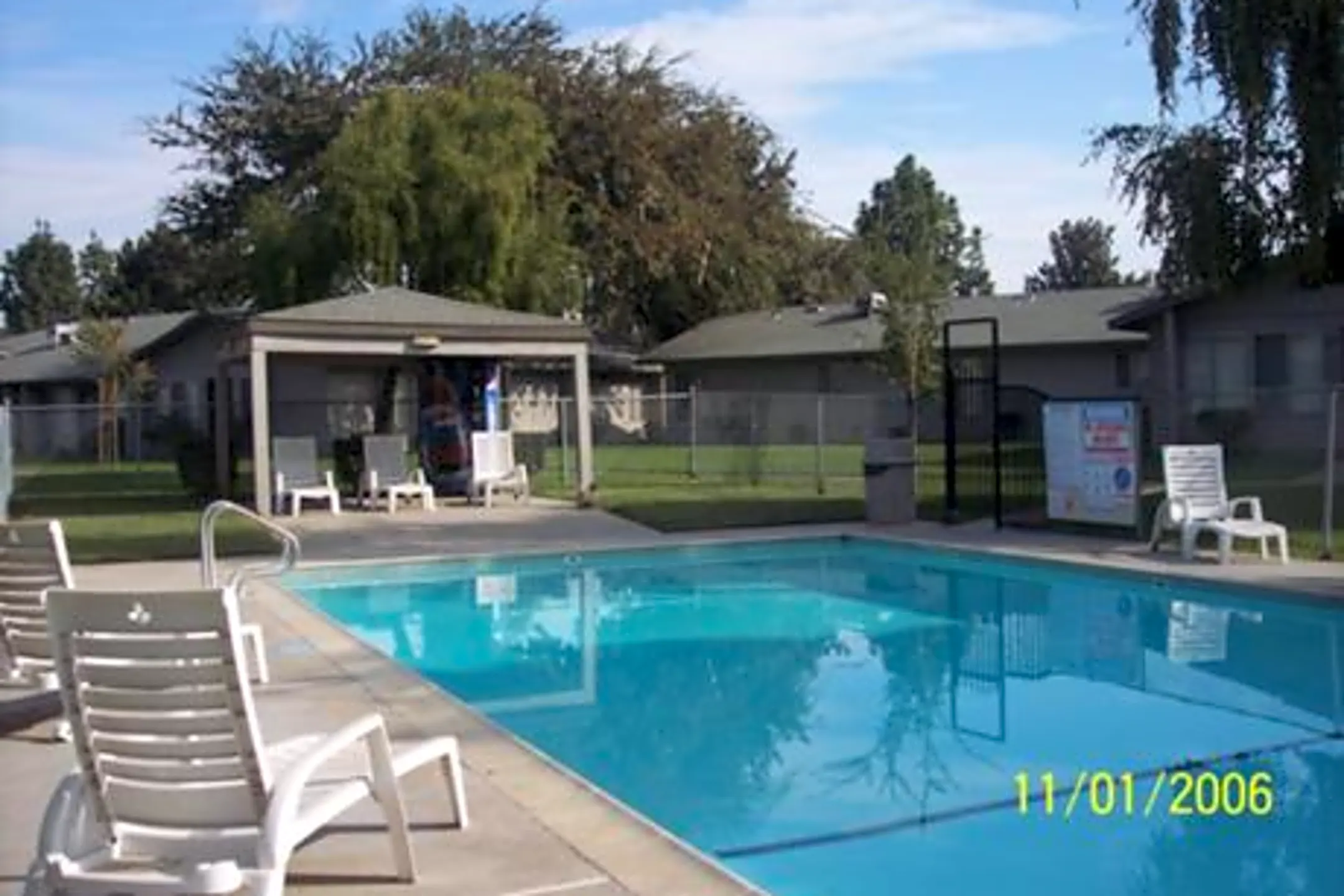 Vineyard Apartments 1625 Richland Ave Ceres, CA Apartments for Rent