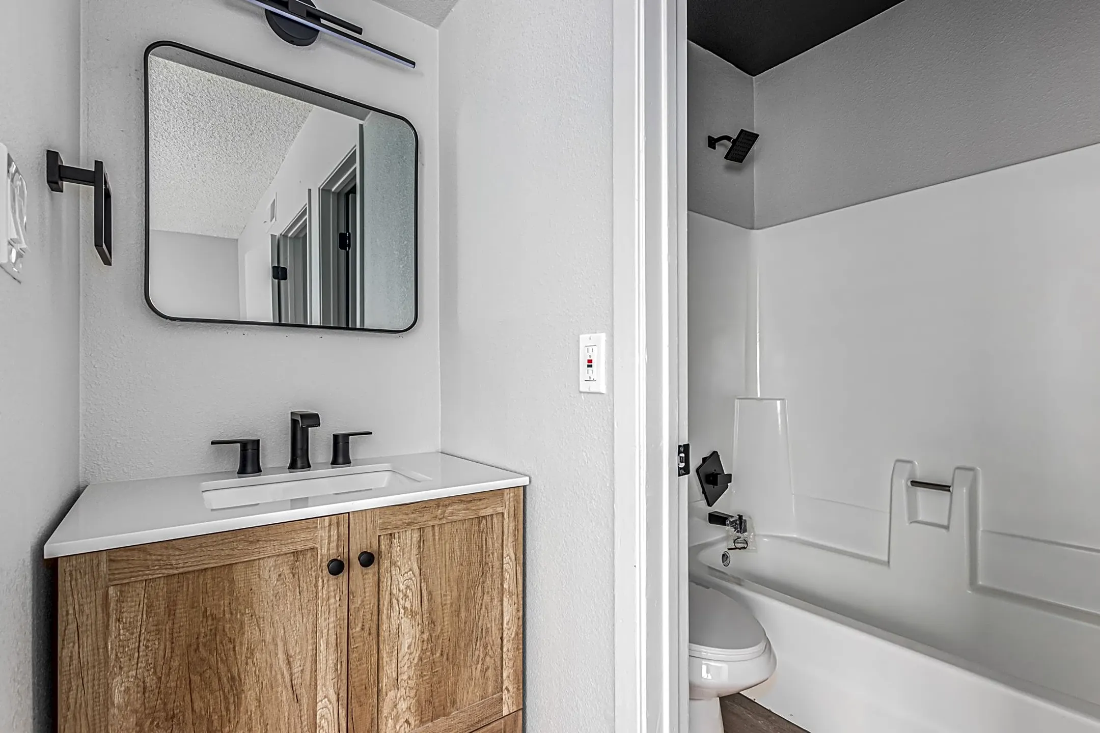 Pine Towers 2936 N 36th St Phoenix, AZ Apartments for Rent Rent.