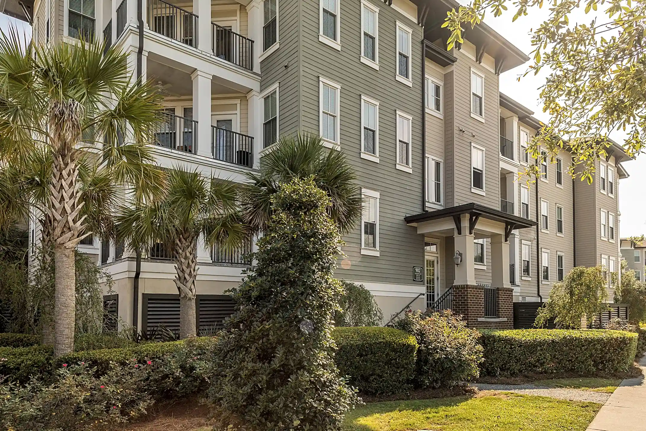 Talison Row 480 Seven Farms Dr Daniel Island, SC Apartments for