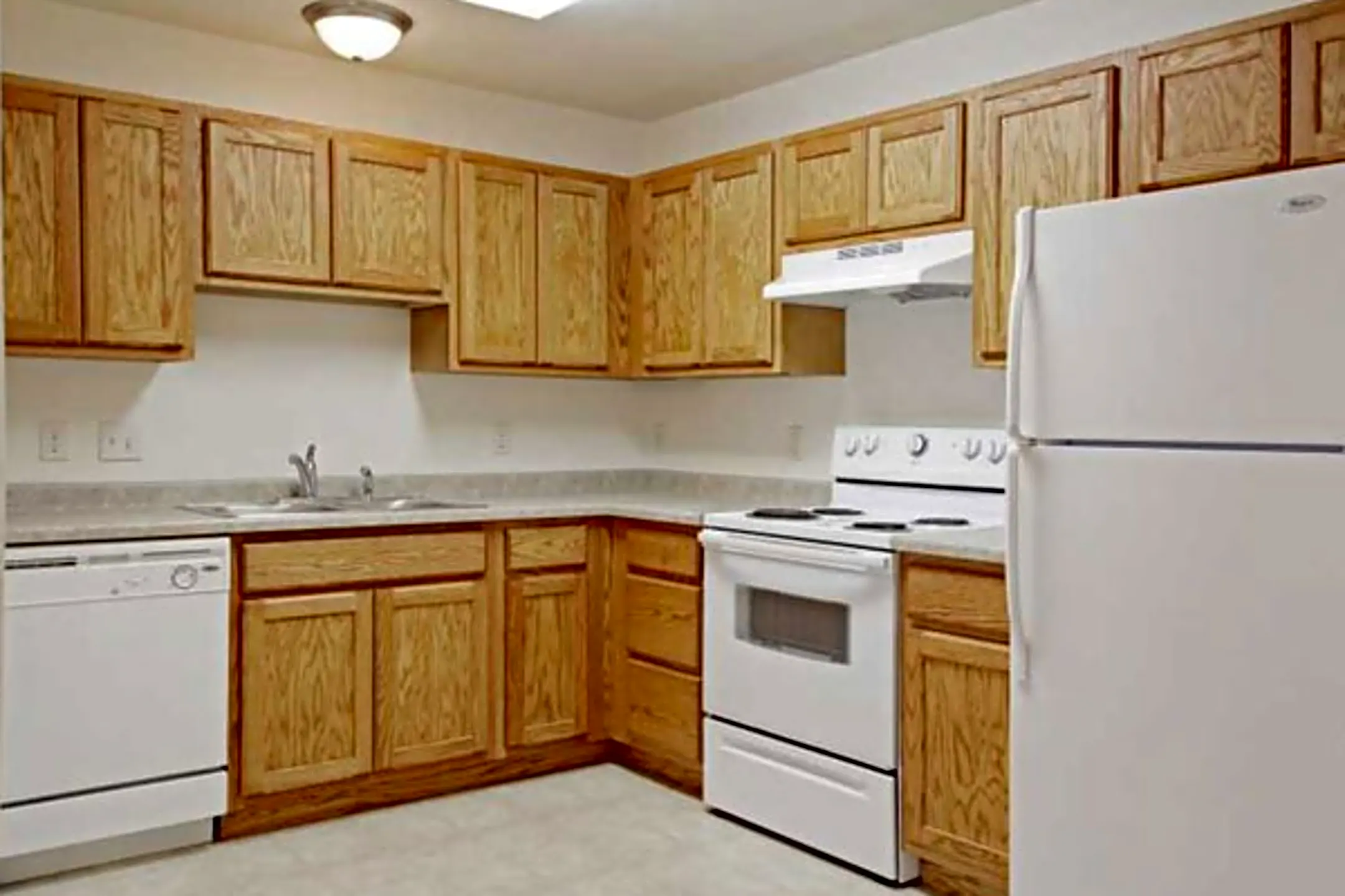 Dakota A Apartments 101 8th Avenue Southwest Stanley, ND Apartments