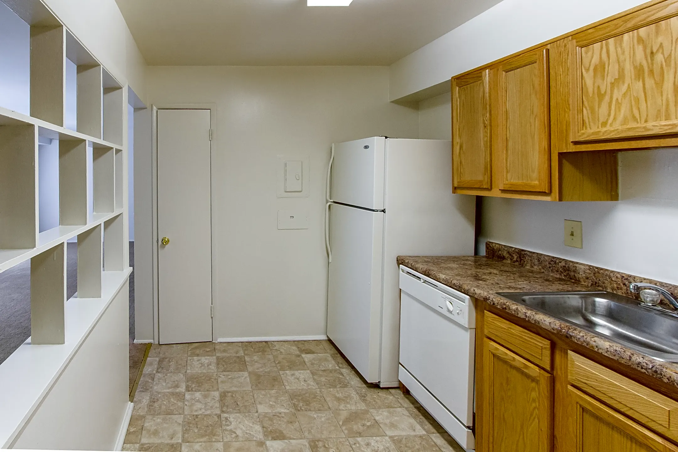 Kitchen - Forest Hill - Oxon Hill, MD