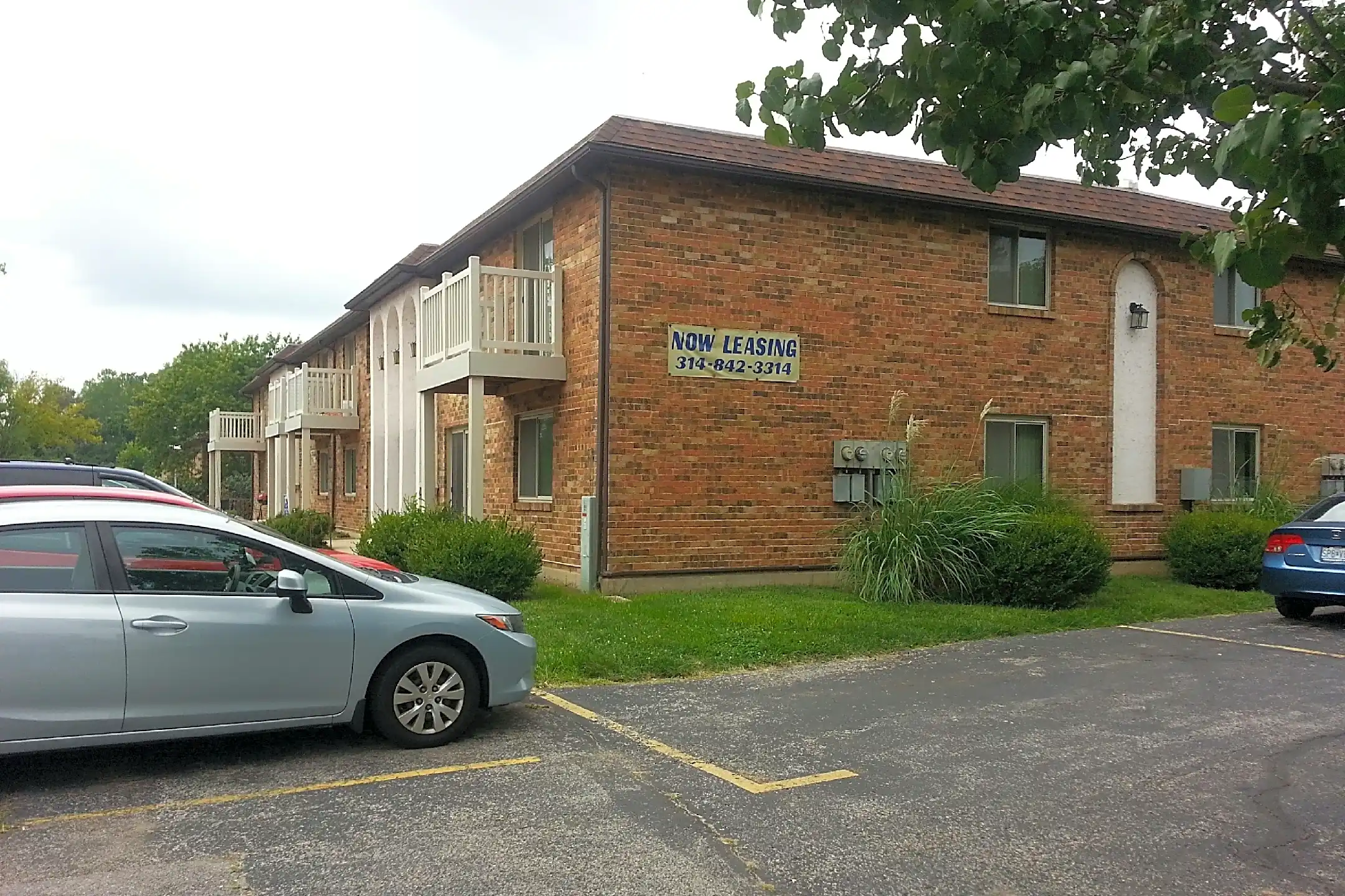 Lavinia Gardens Apartments